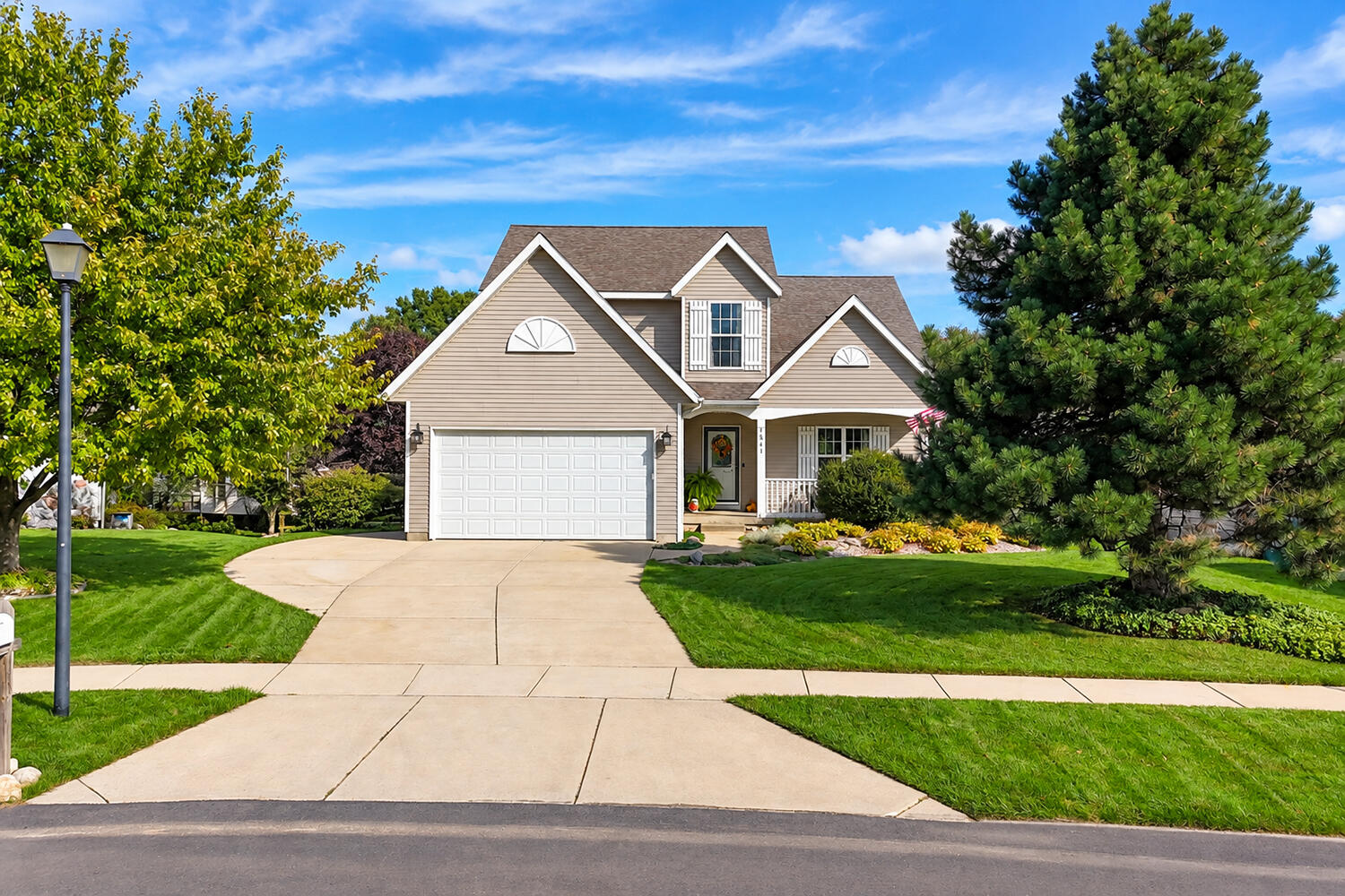 7841 Cidermill Drive SE Grand Rapids MI 49508