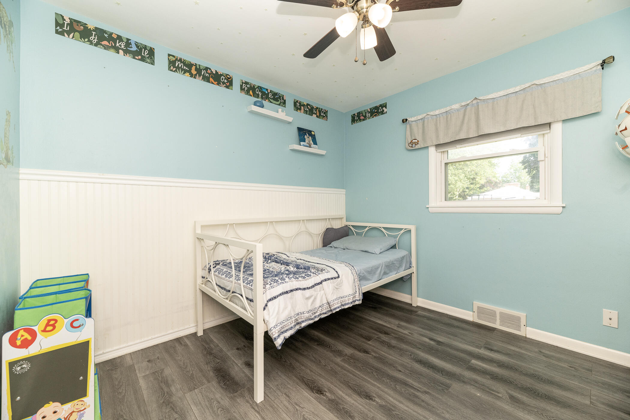 706 Karendale Avenue Portage MI 49002