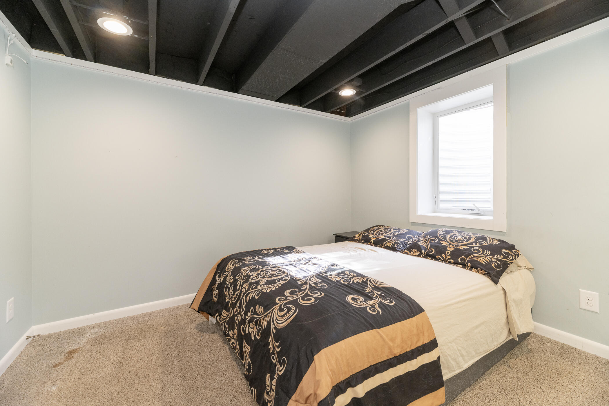 706 Karendale Avenue Portage MI 49002