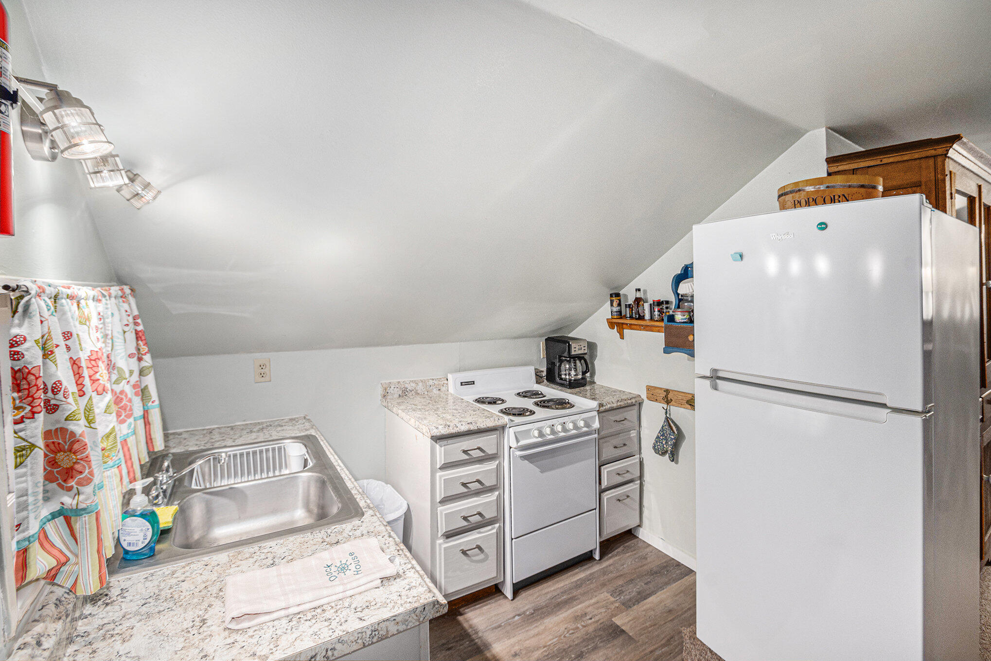 706 W Loomis Street Ludington MI 49431