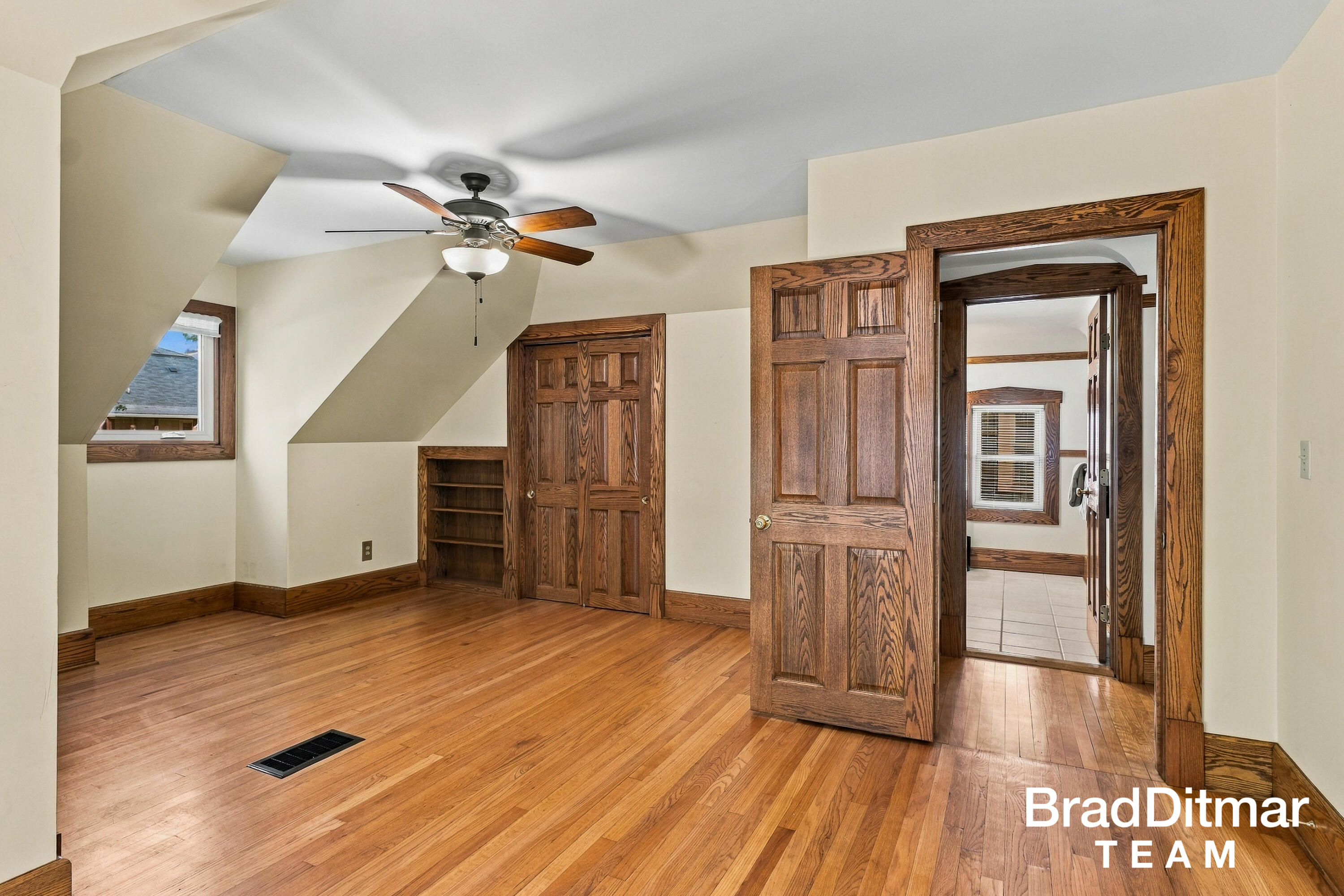 423 Rosewood Avenue SE East Grand Rapids MI 49506