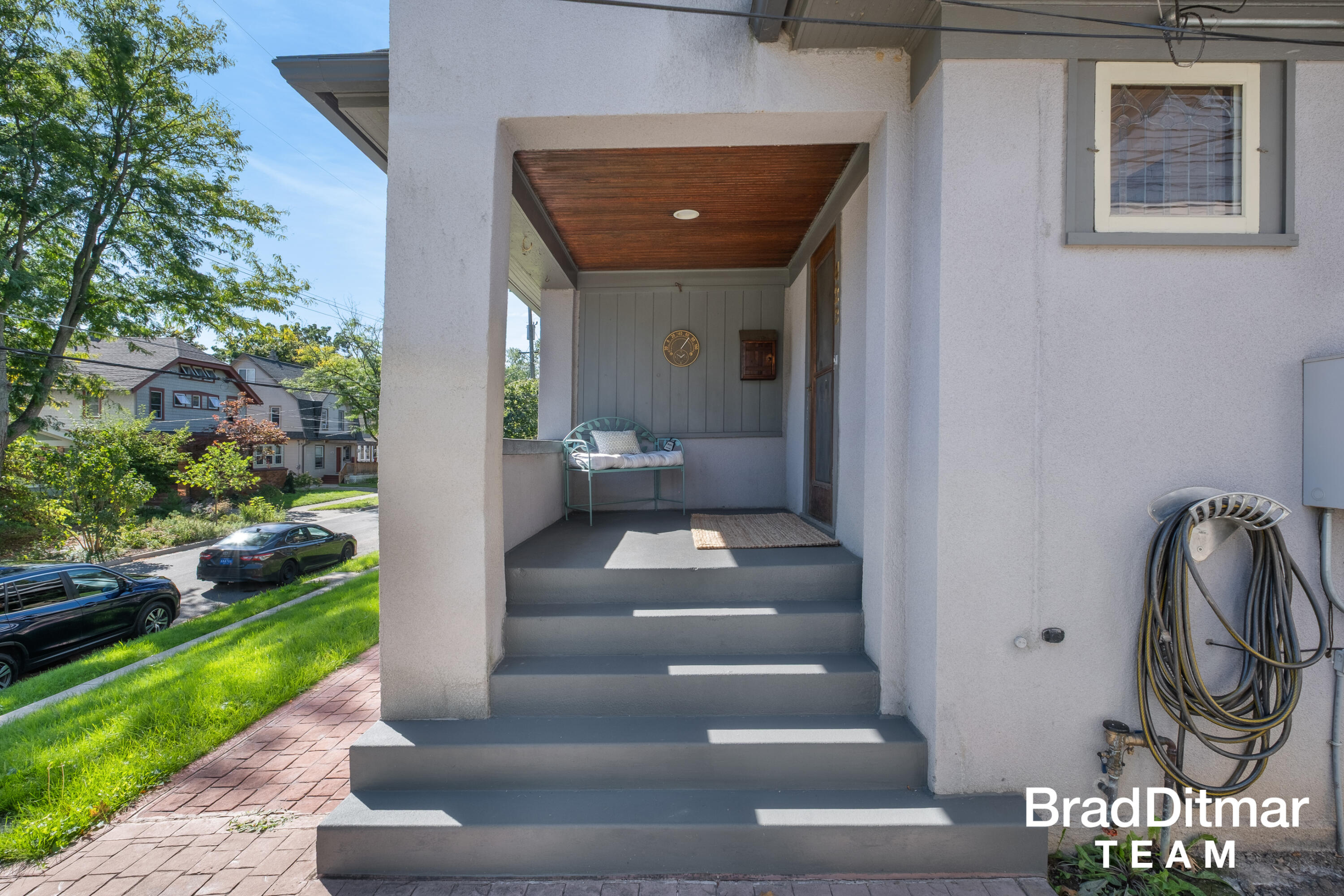 423 Rosewood Avenue SE East Grand Rapids MI 49506