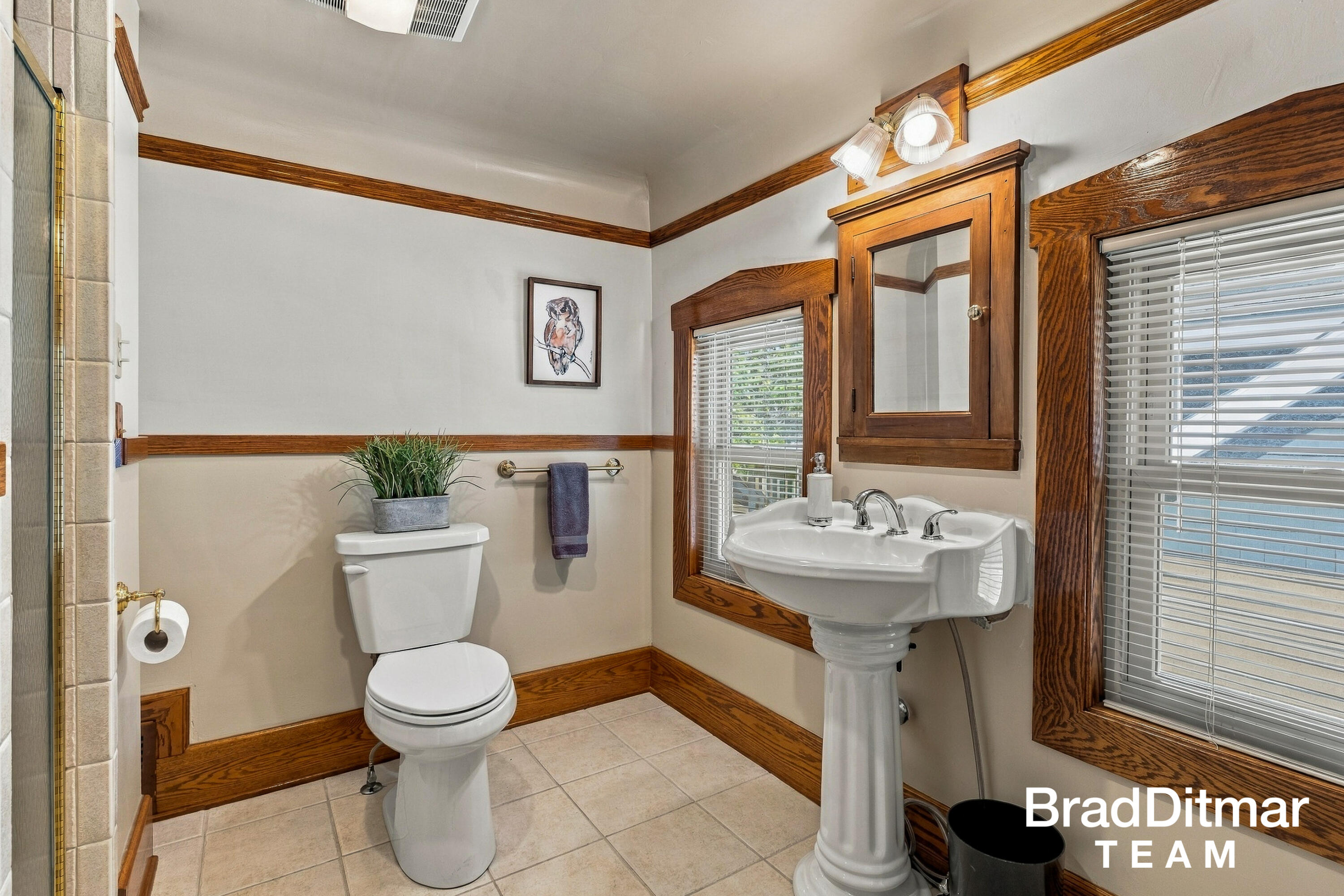 423 Rosewood Avenue SE East Grand Rapids MI 49506