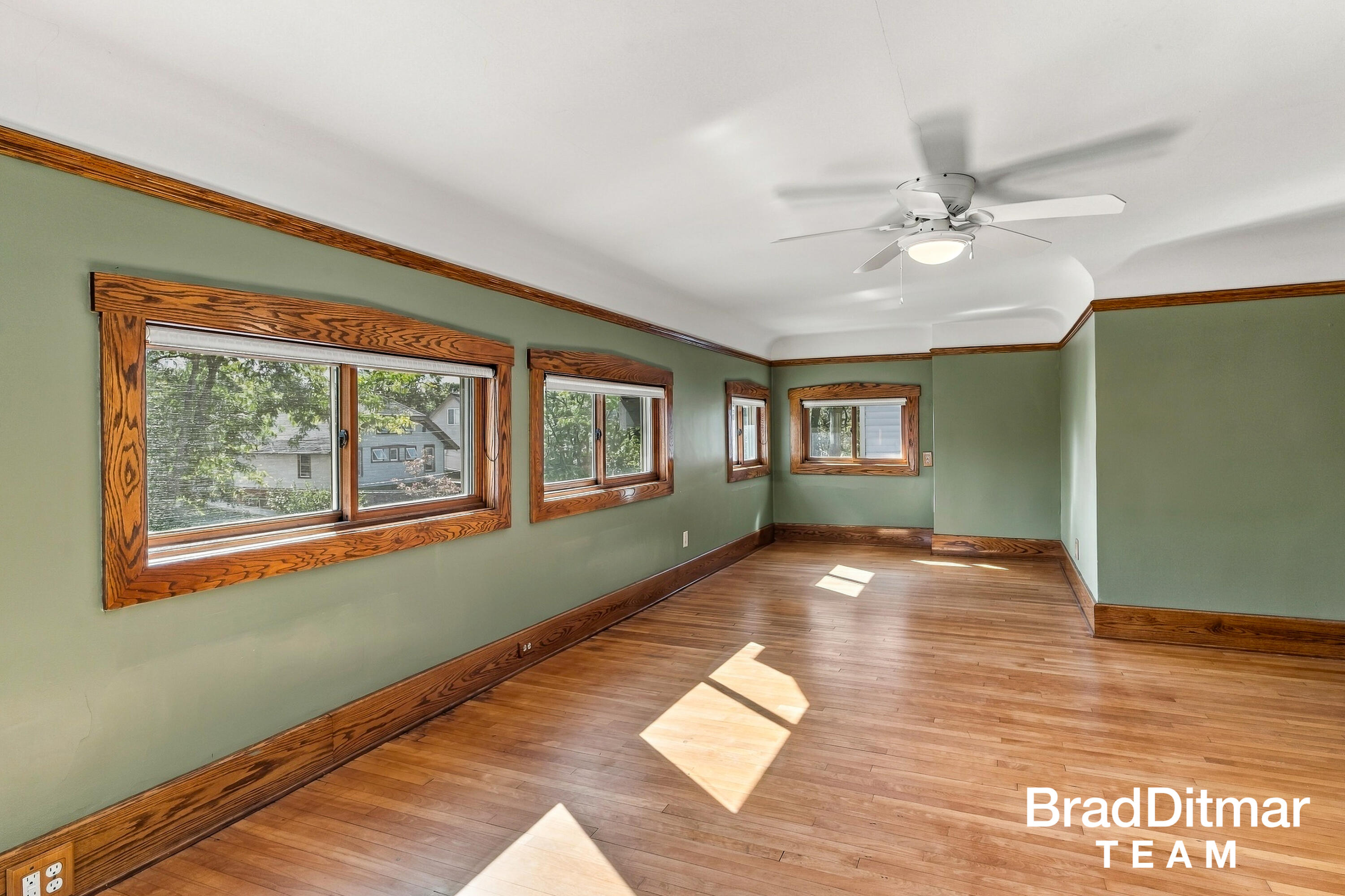 423 Rosewood Avenue SE East Grand Rapids MI 49506