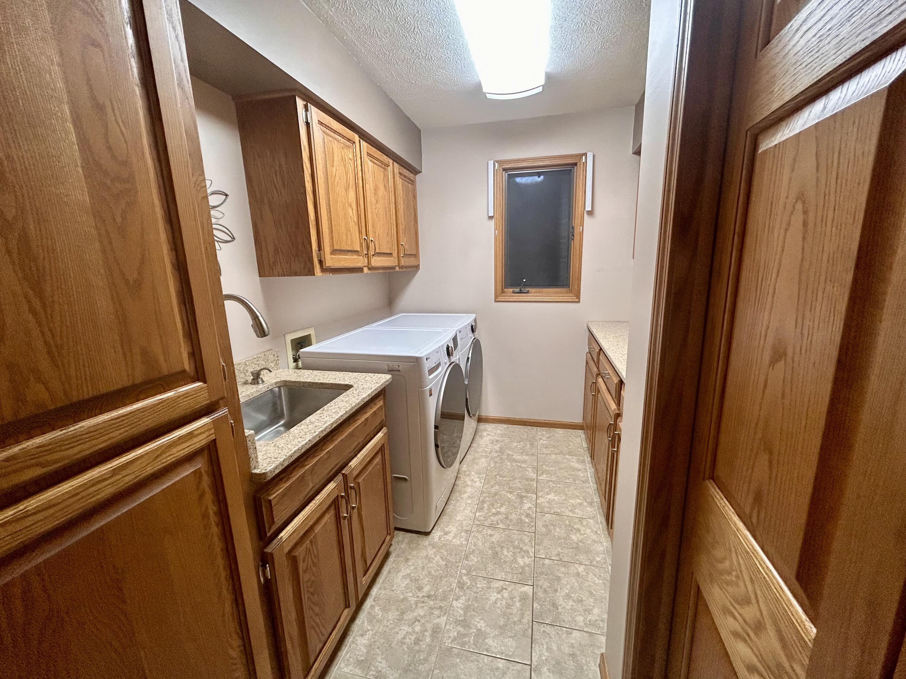2547 Moerland Drive NW Grand Rapids MI 49504