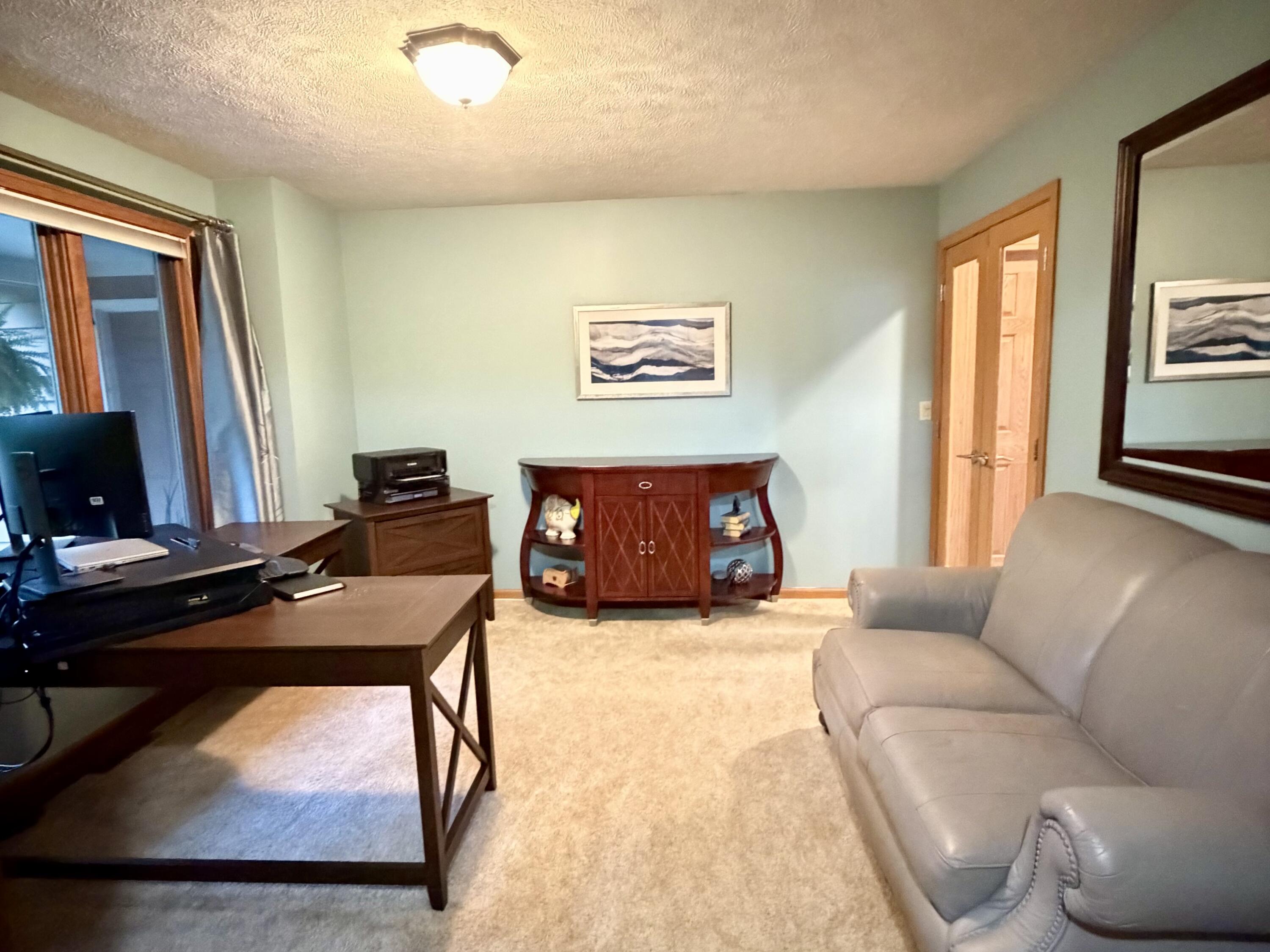 2547 Moerland Drive NW Grand Rapids MI 49504