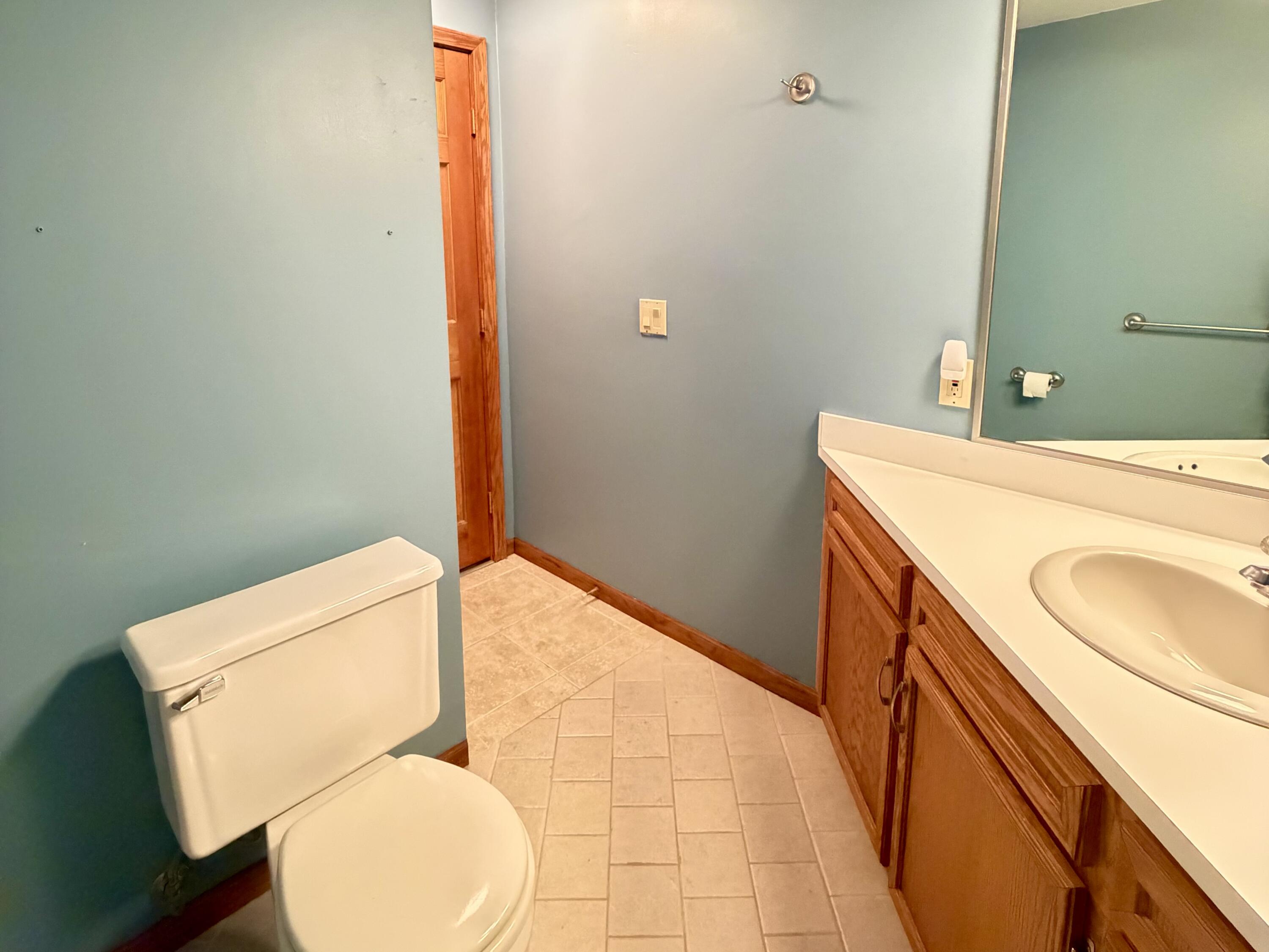 2547 Moerland Drive NW Grand Rapids MI 49504