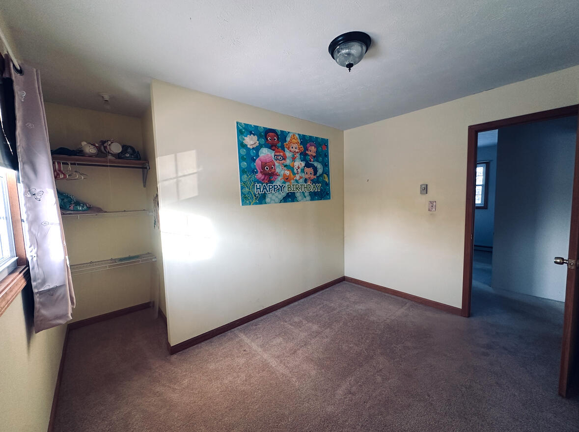 2561 Lake Shore Drive Niles MI 49120