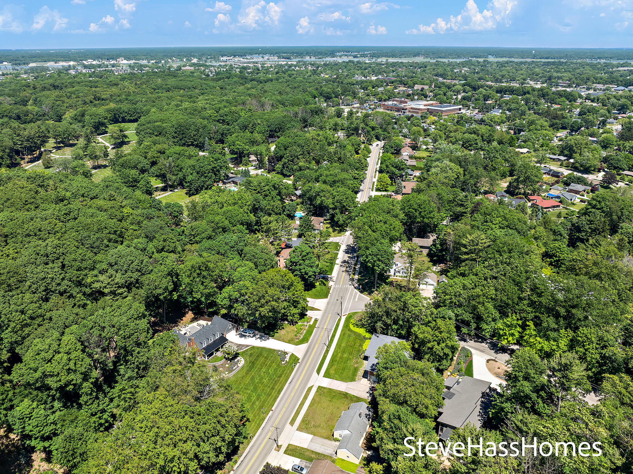 186 Grand Avenue Grand Haven MI 49417