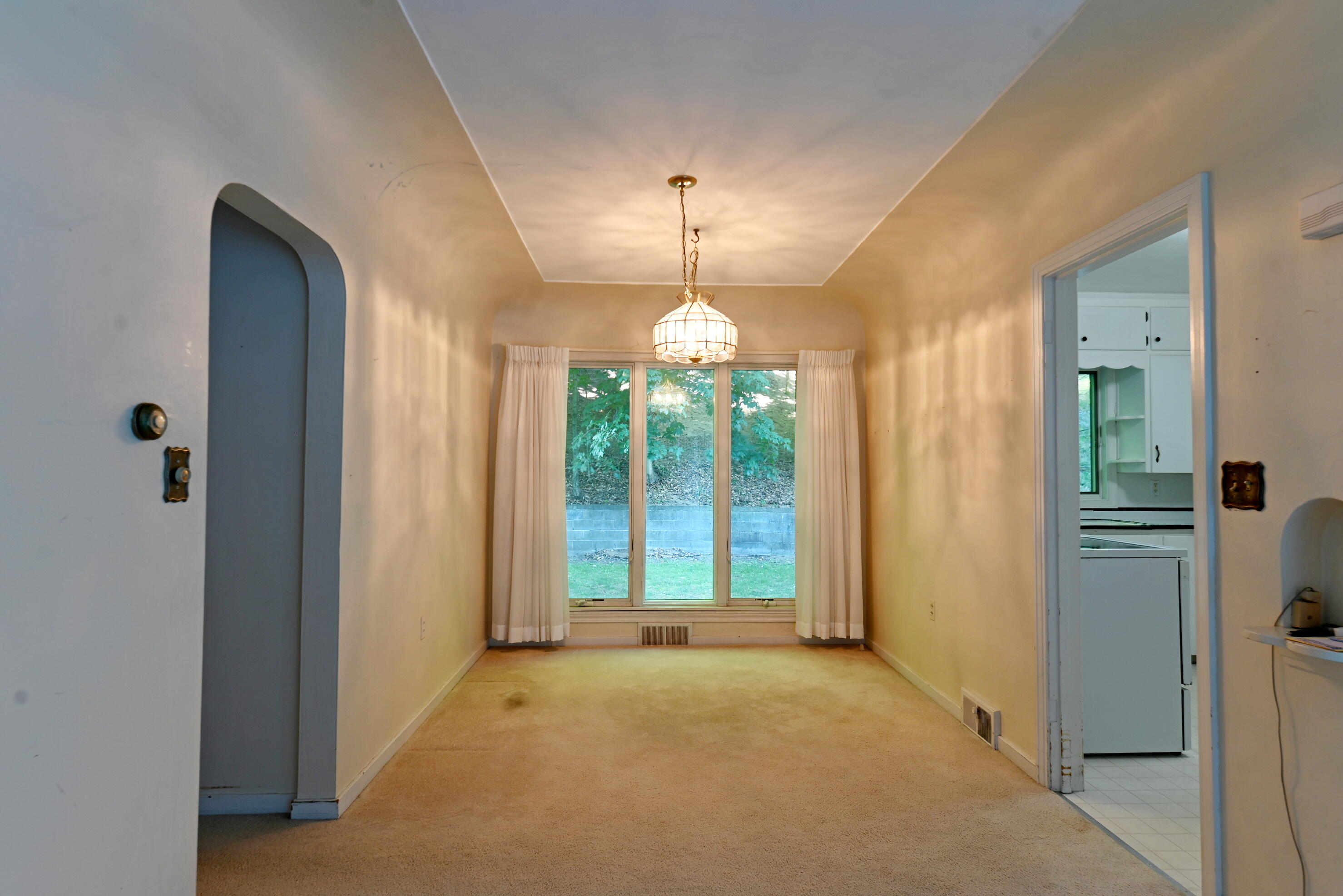 186 Grand Avenue Grand Haven MI 49417