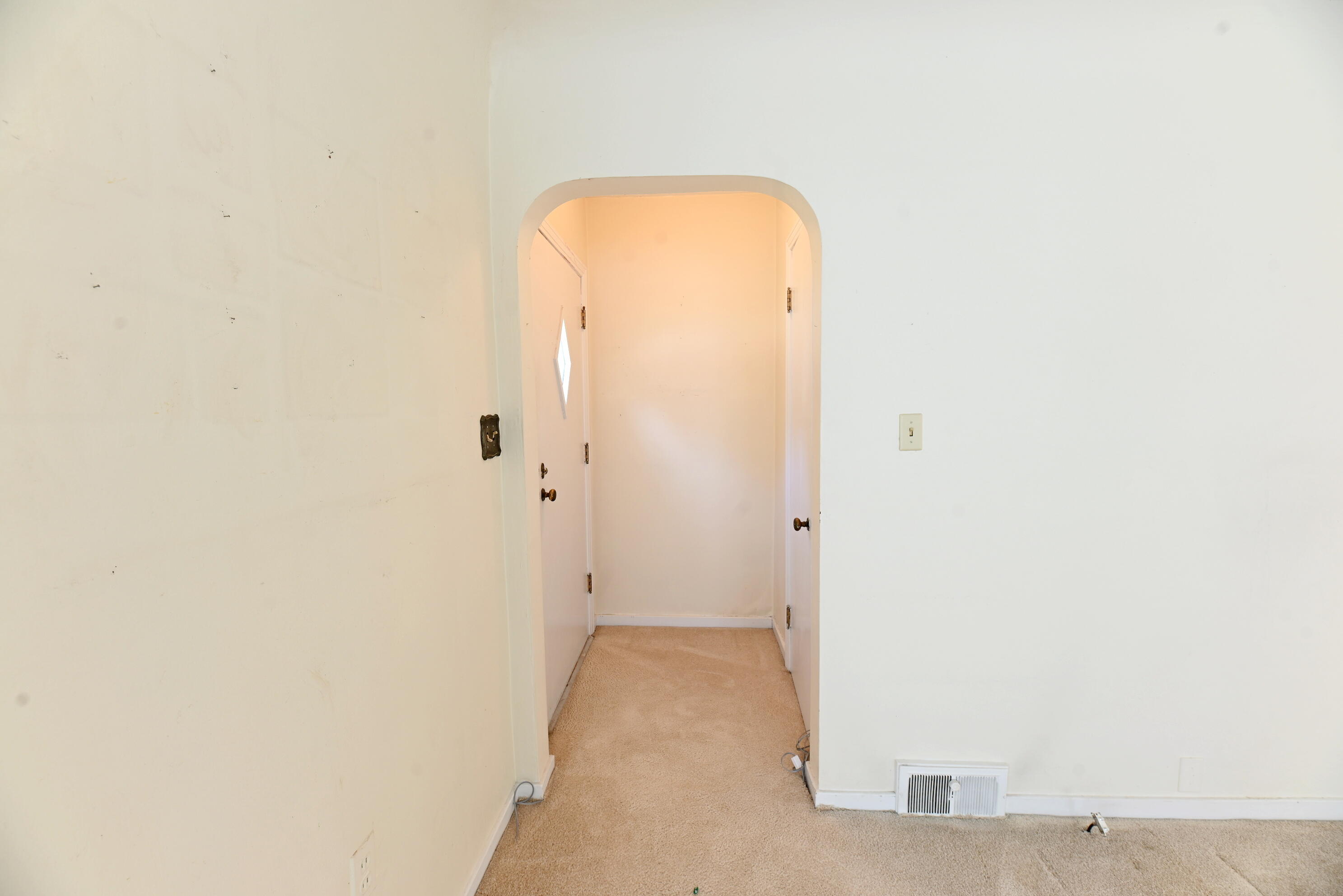 186 Grand Avenue Grand Haven MI 49417