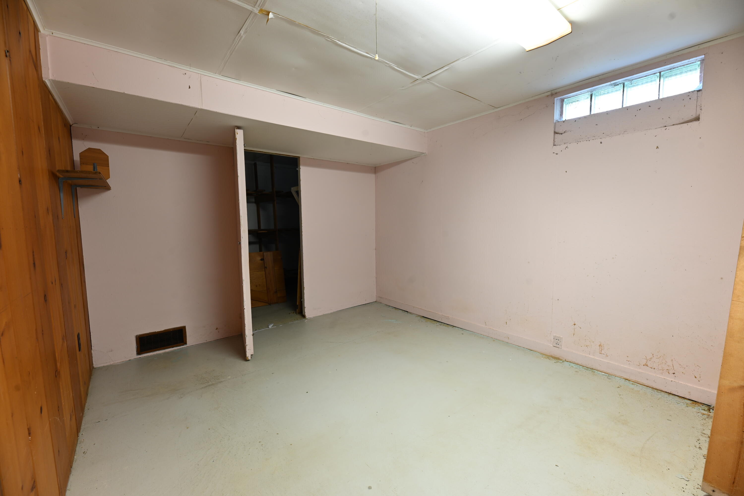 186 Grand Avenue Grand Haven MI 49417