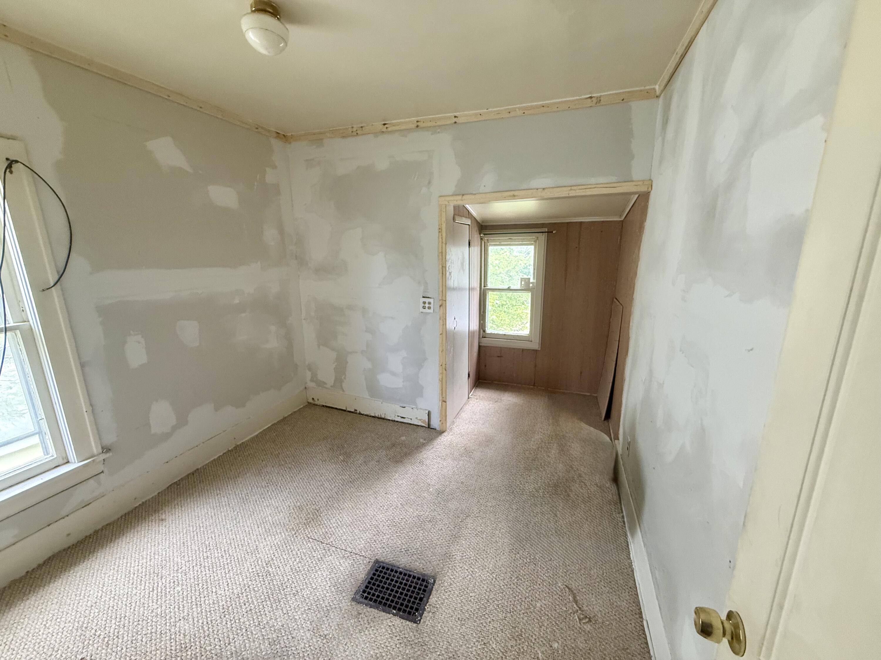1632 5th Street Muskegon MI 49441