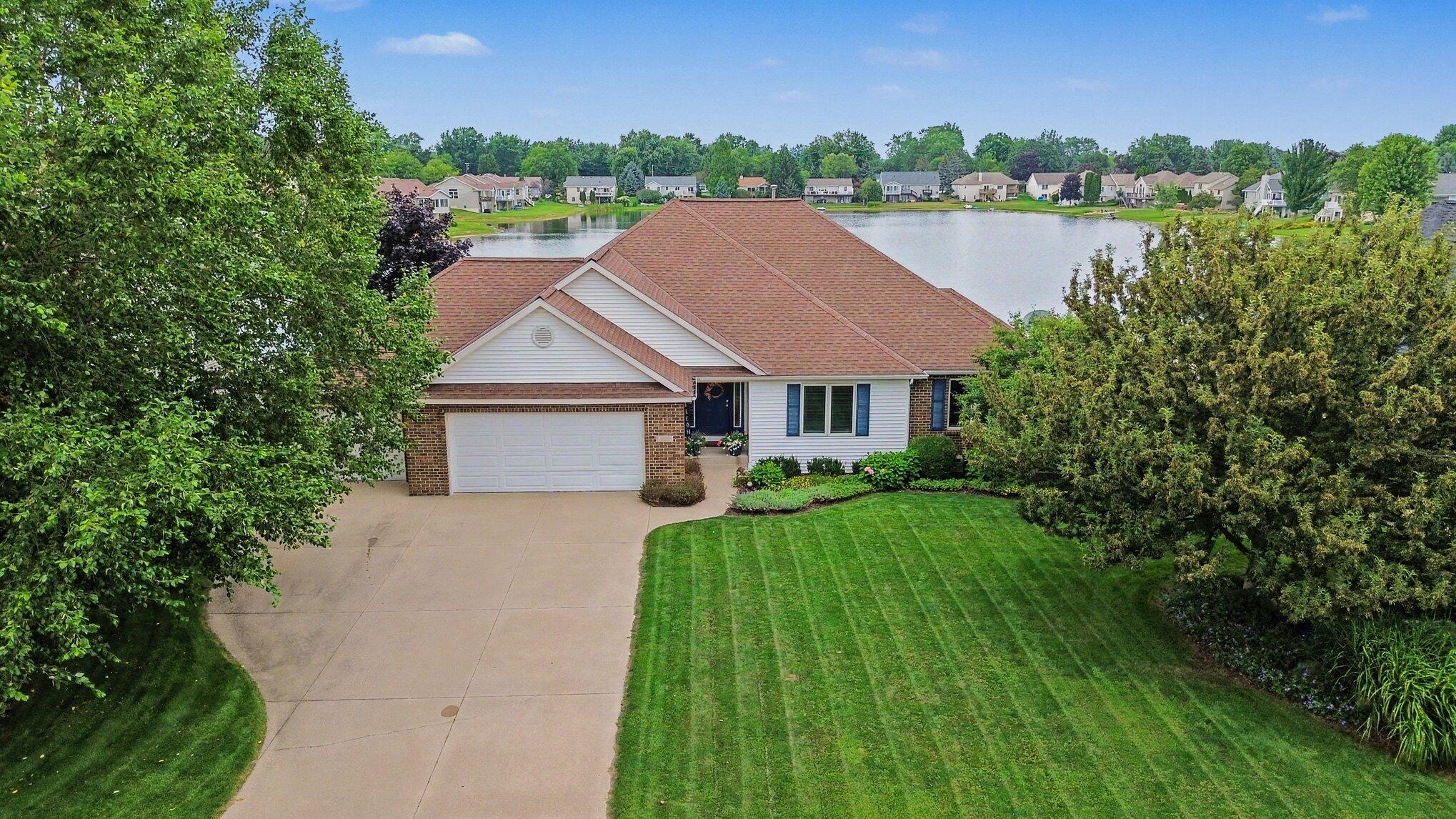 10633 Bridgewater Drive Zeeland MI 49464