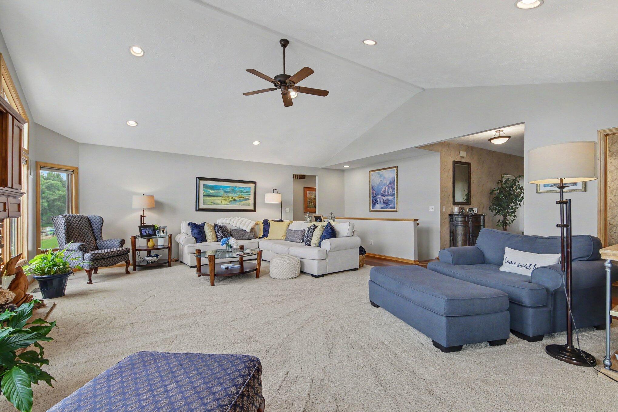 10633 Bridgewater Drive Zeeland MI 49464