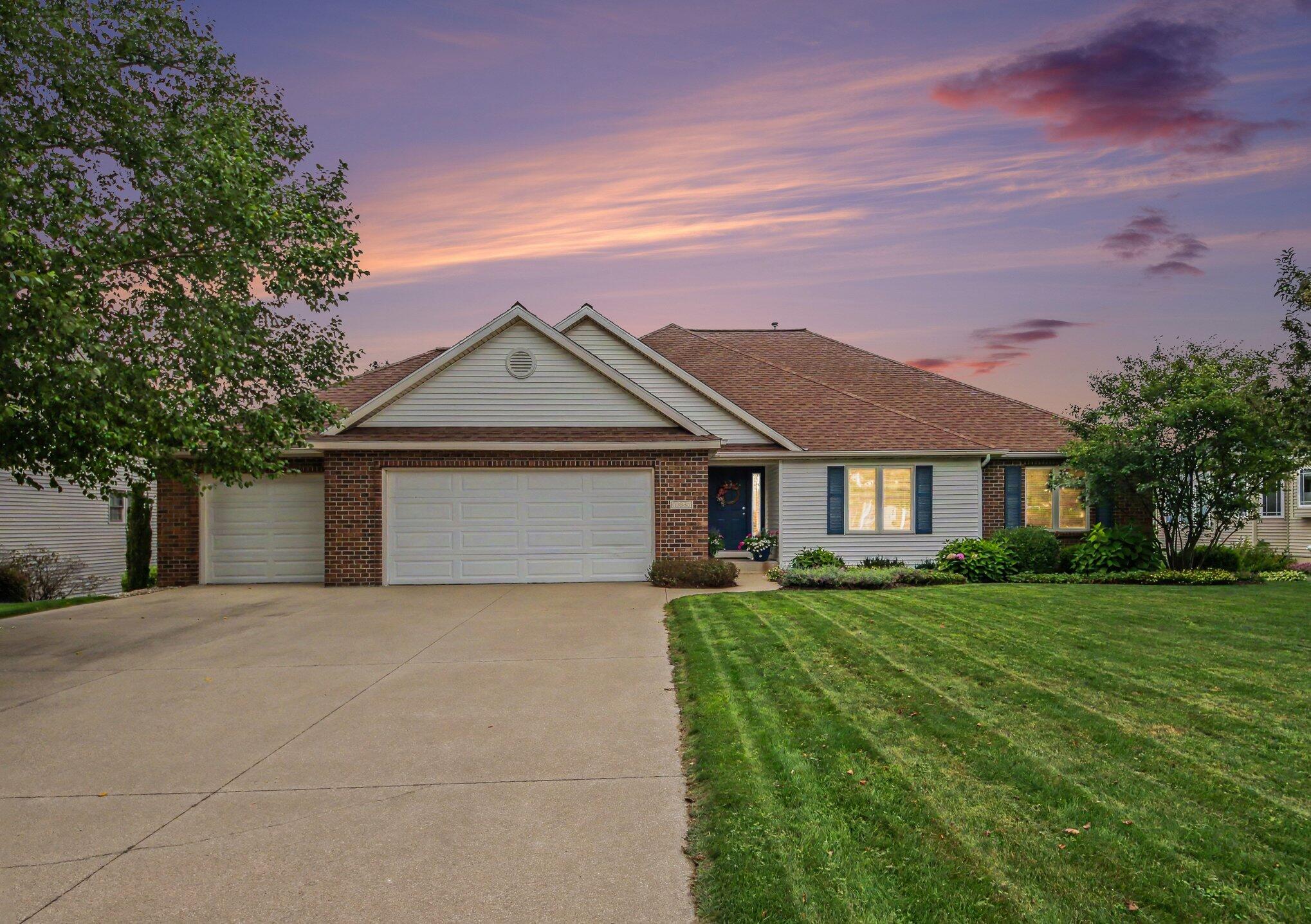 10633 Bridgewater Drive Zeeland MI 49464