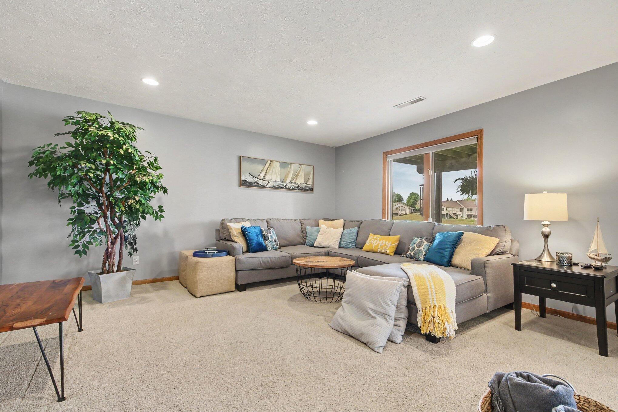 10633 Bridgewater Drive Zeeland MI 49464
