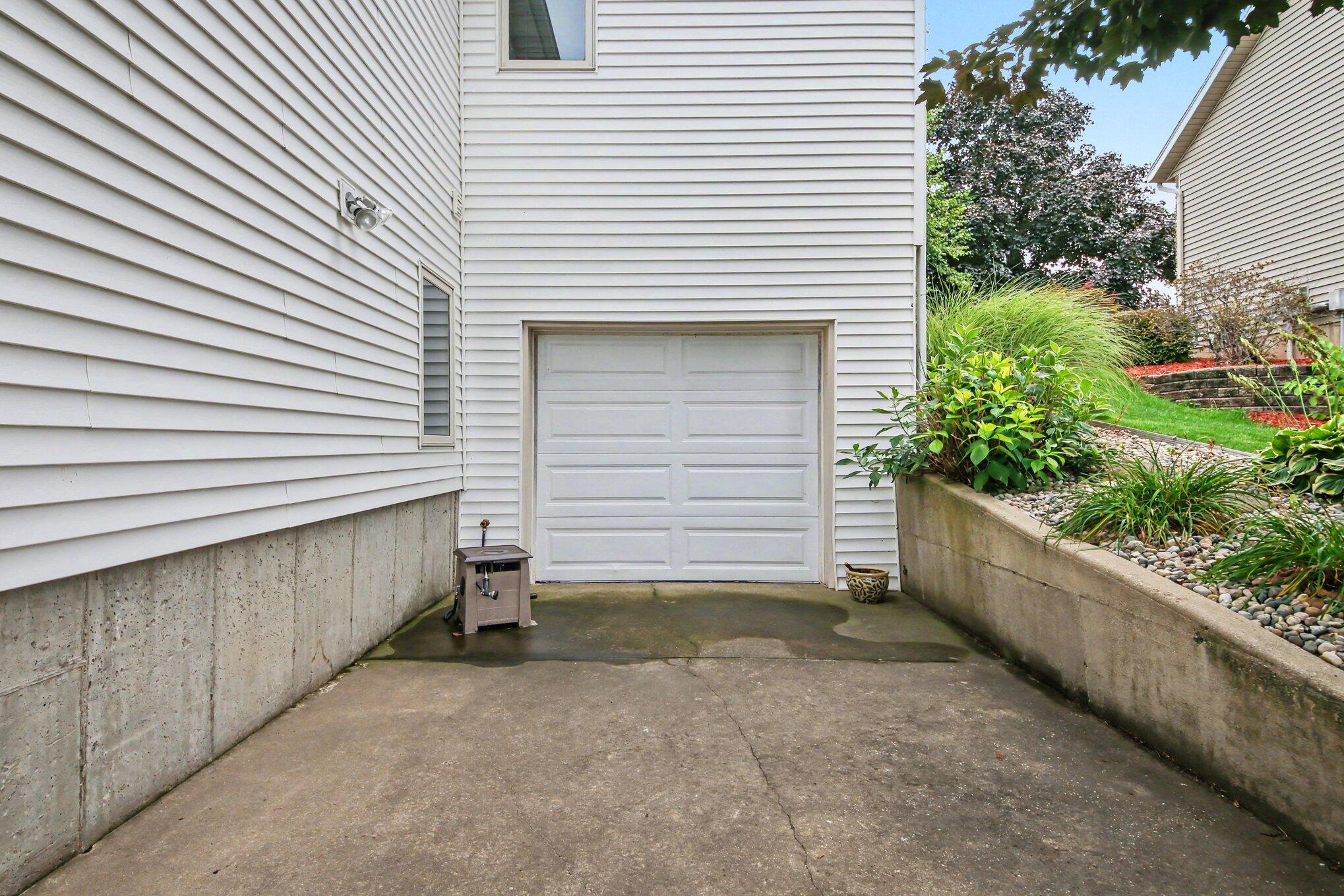 10633 Bridgewater Drive Zeeland MI 49464