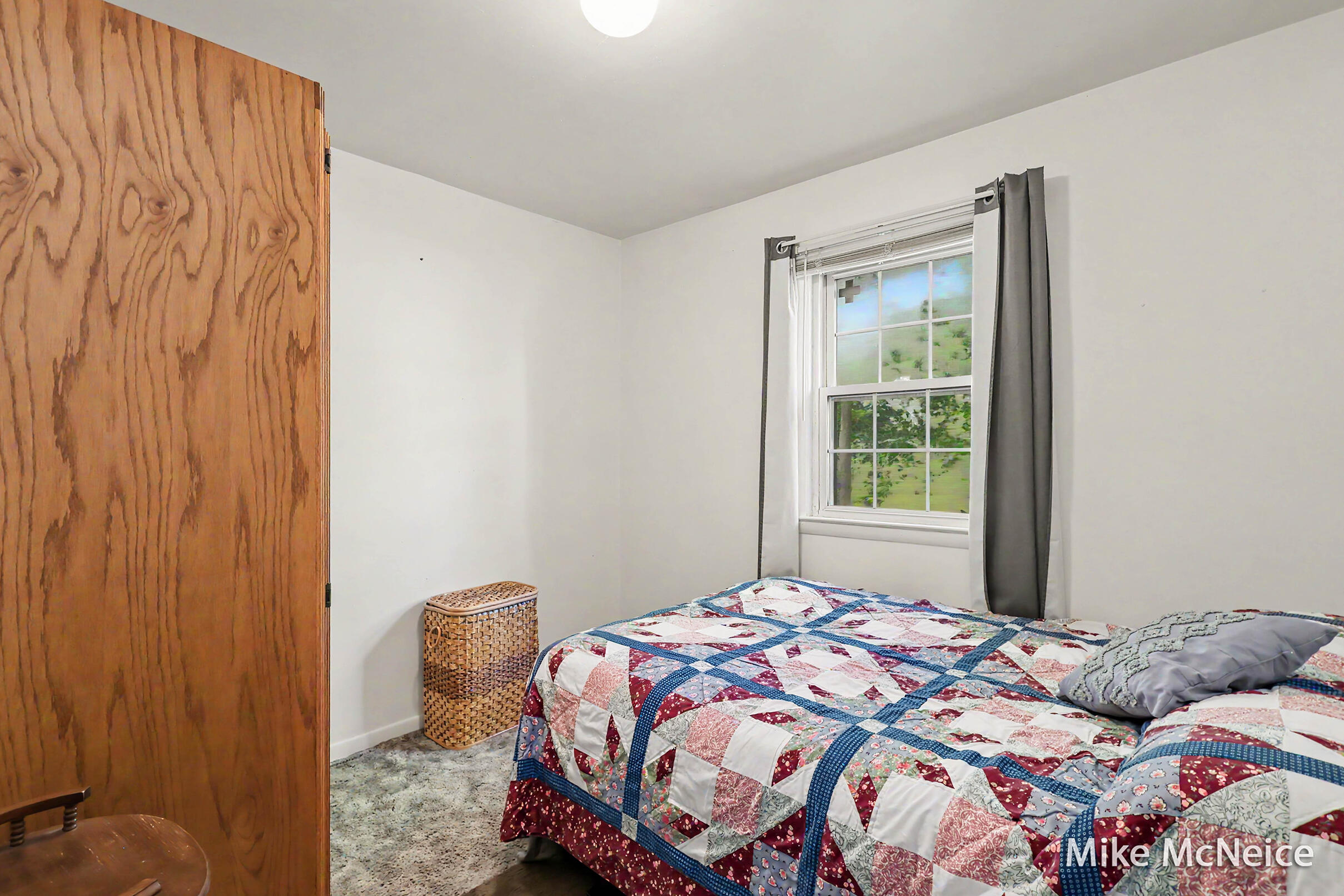 16182 Lincoln Street Grand Haven MI 49417