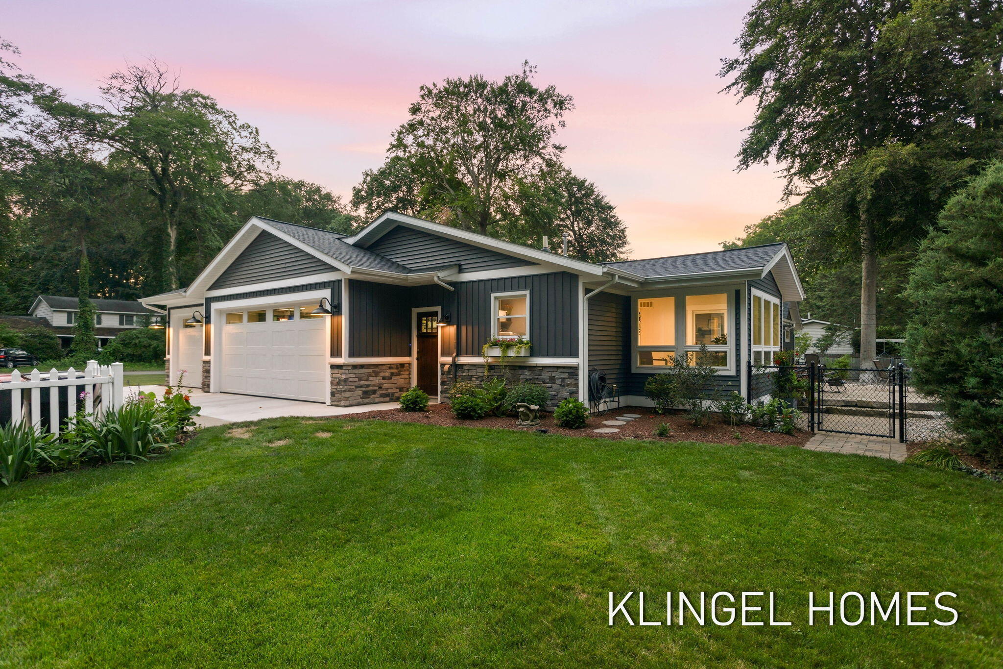 1371 Edgewood Drive Holland MI 49424