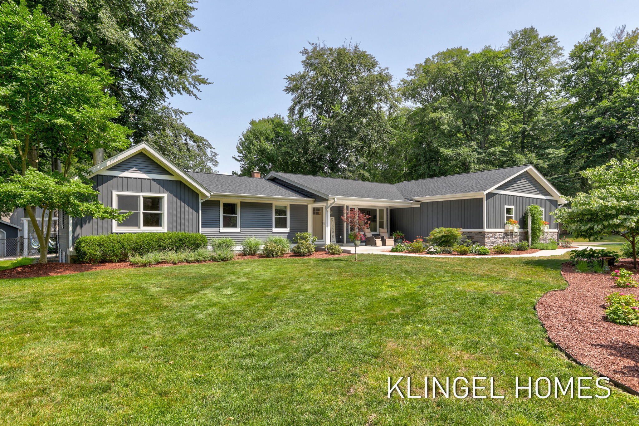 1371 Edgewood Drive Holland MI 49424