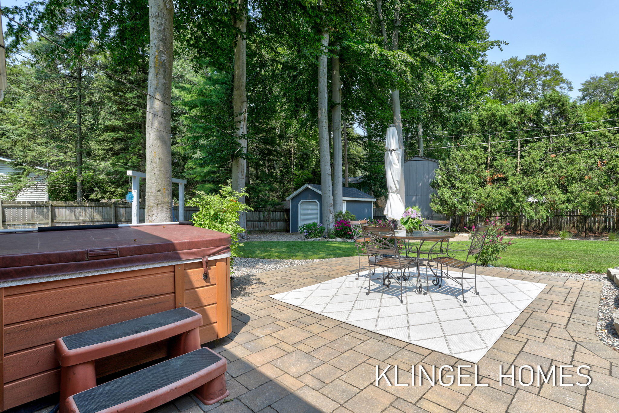 1371 Edgewood Drive Holland MI 49424