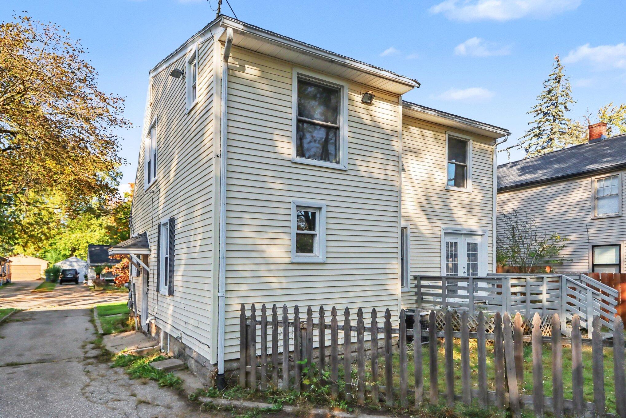 2913 Morgan Street Kalamazoo MI 49001