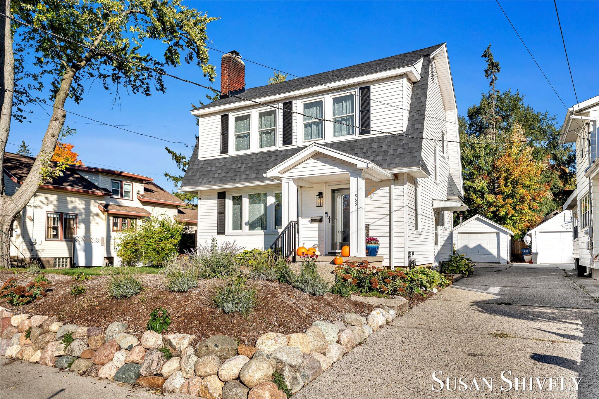 865 Joslin Street SE Grand Rapids MI 49507