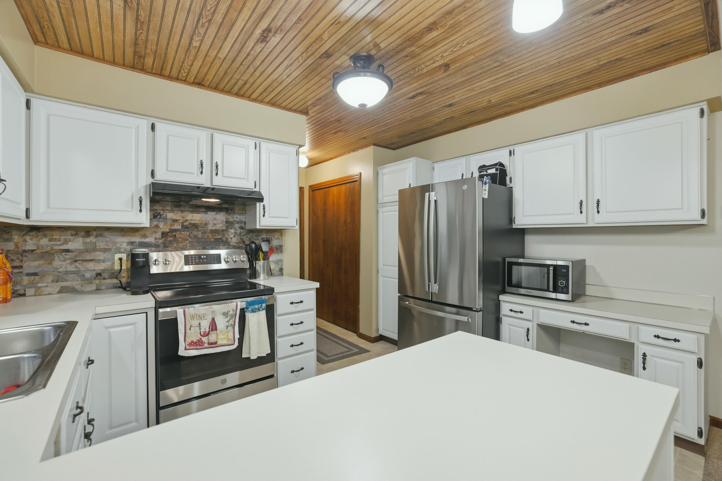 15915 Ryan Drive Holland MI 49424