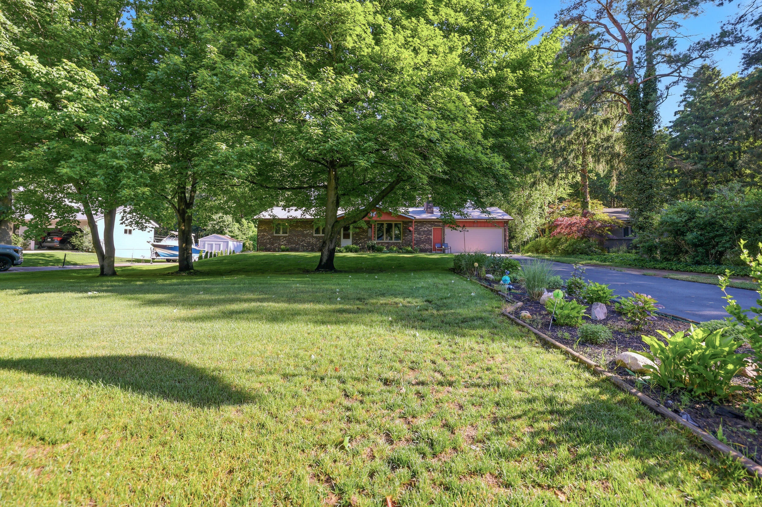 15915 Ryan Drive Holland MI 49424