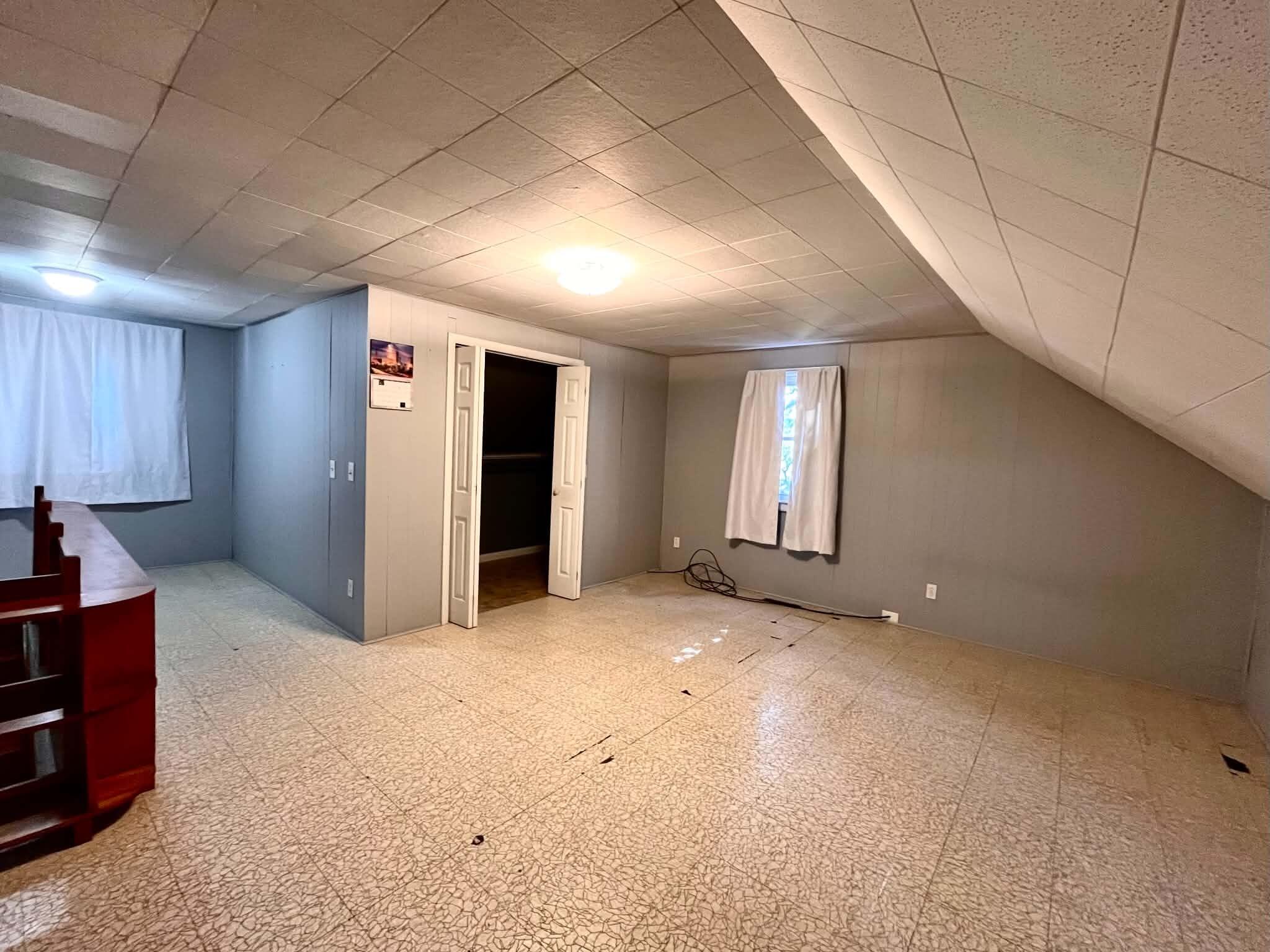 1768 Hudson Street Muskegon MI 49441
