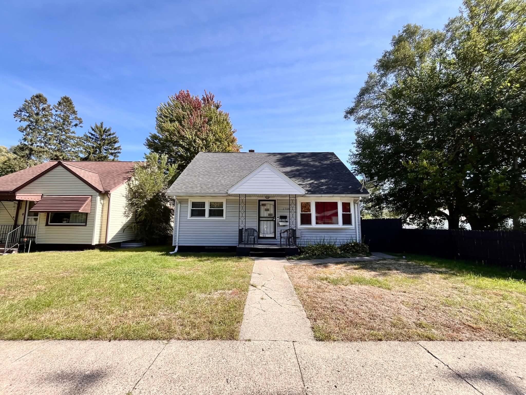 1768 Hudson Street Muskegon MI 49441