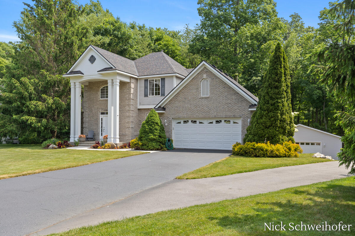 11220 Oak Grove Road Grand Haven MI 49417