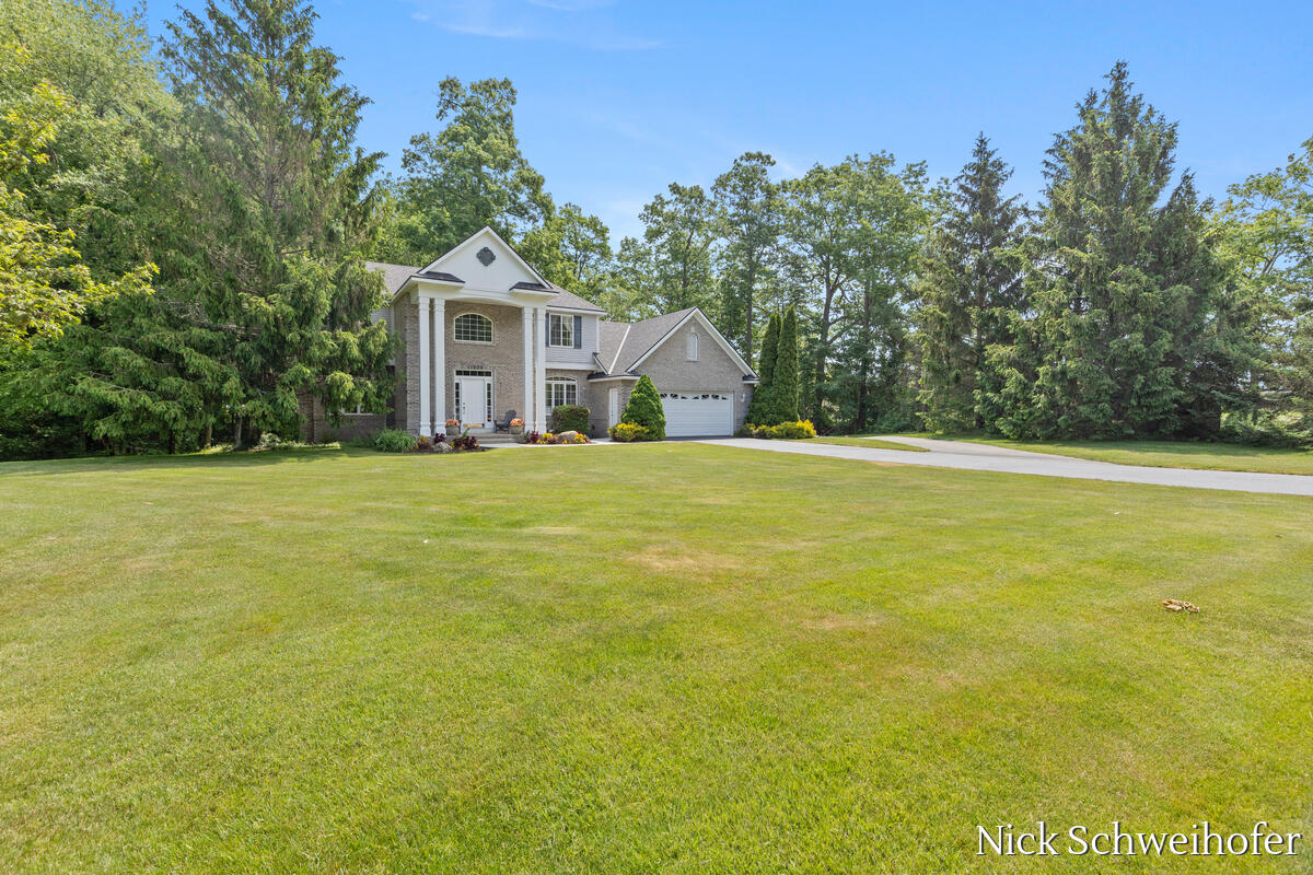 11220 Oak Grove Road Grand Haven MI 49417