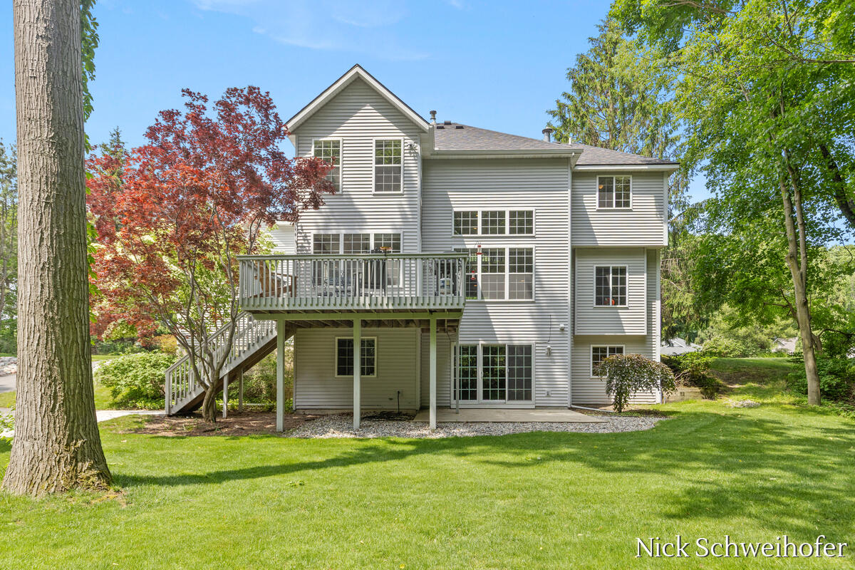 11220 Oak Grove Road Grand Haven MI 49417