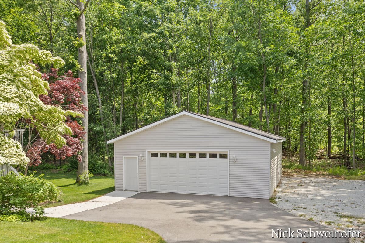 11220 Oak Grove Road Grand Haven MI 49417