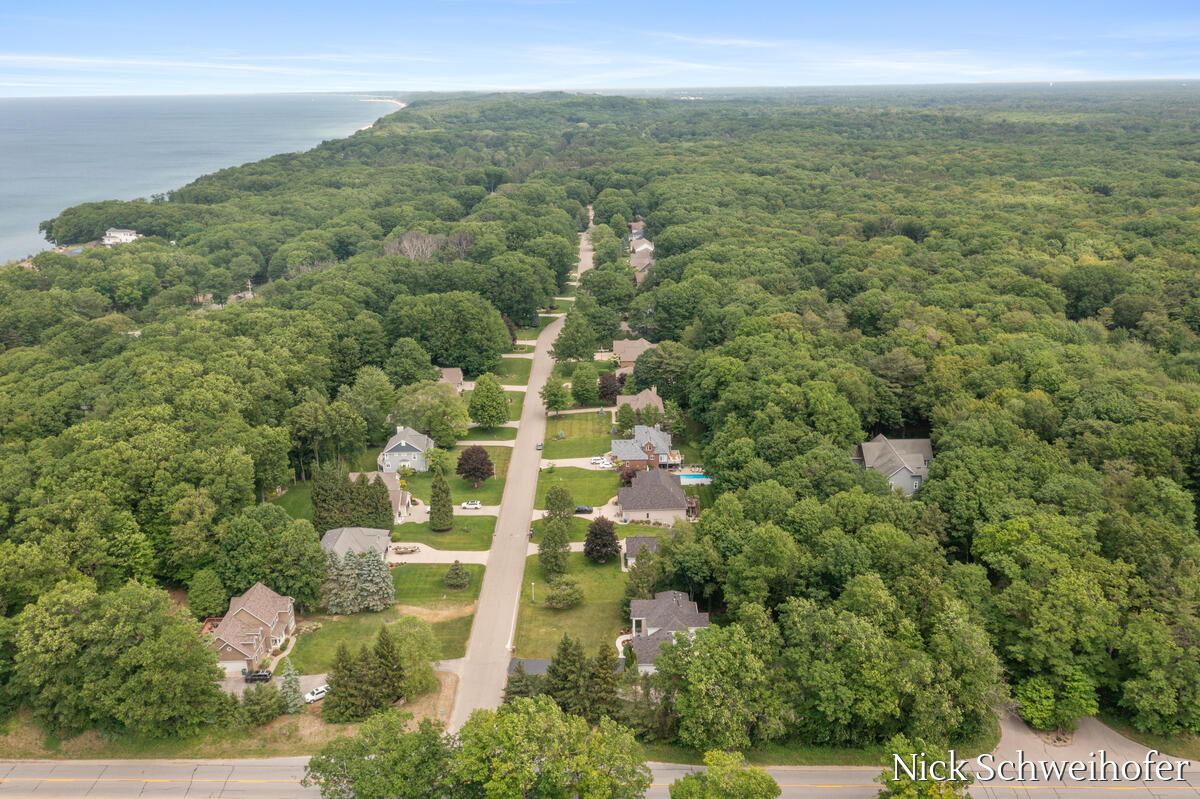 11220 Oak Grove Road Grand Haven MI 49417