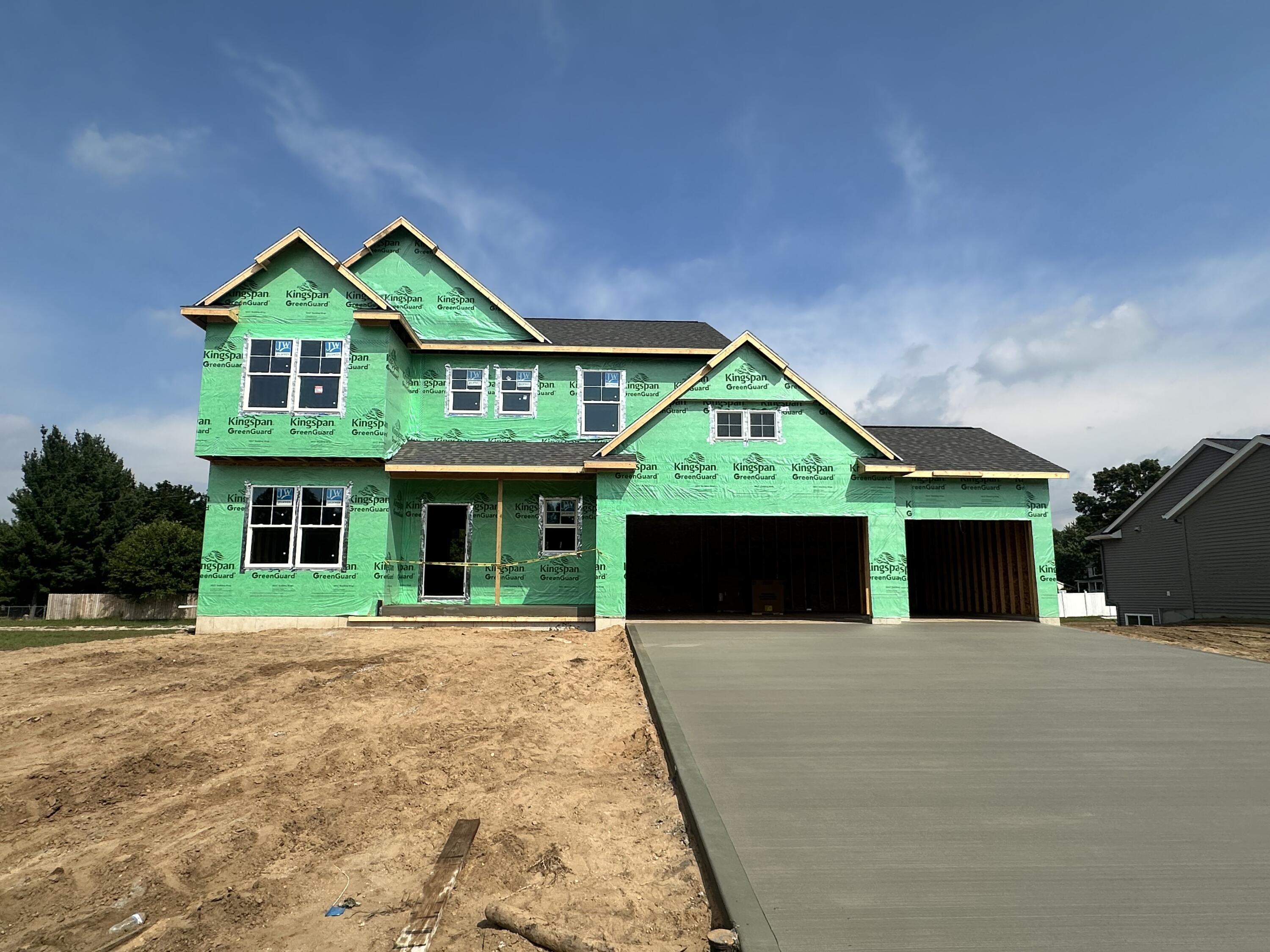 2181 Emerald Shore Circle NE Grand Rapids MI 49505