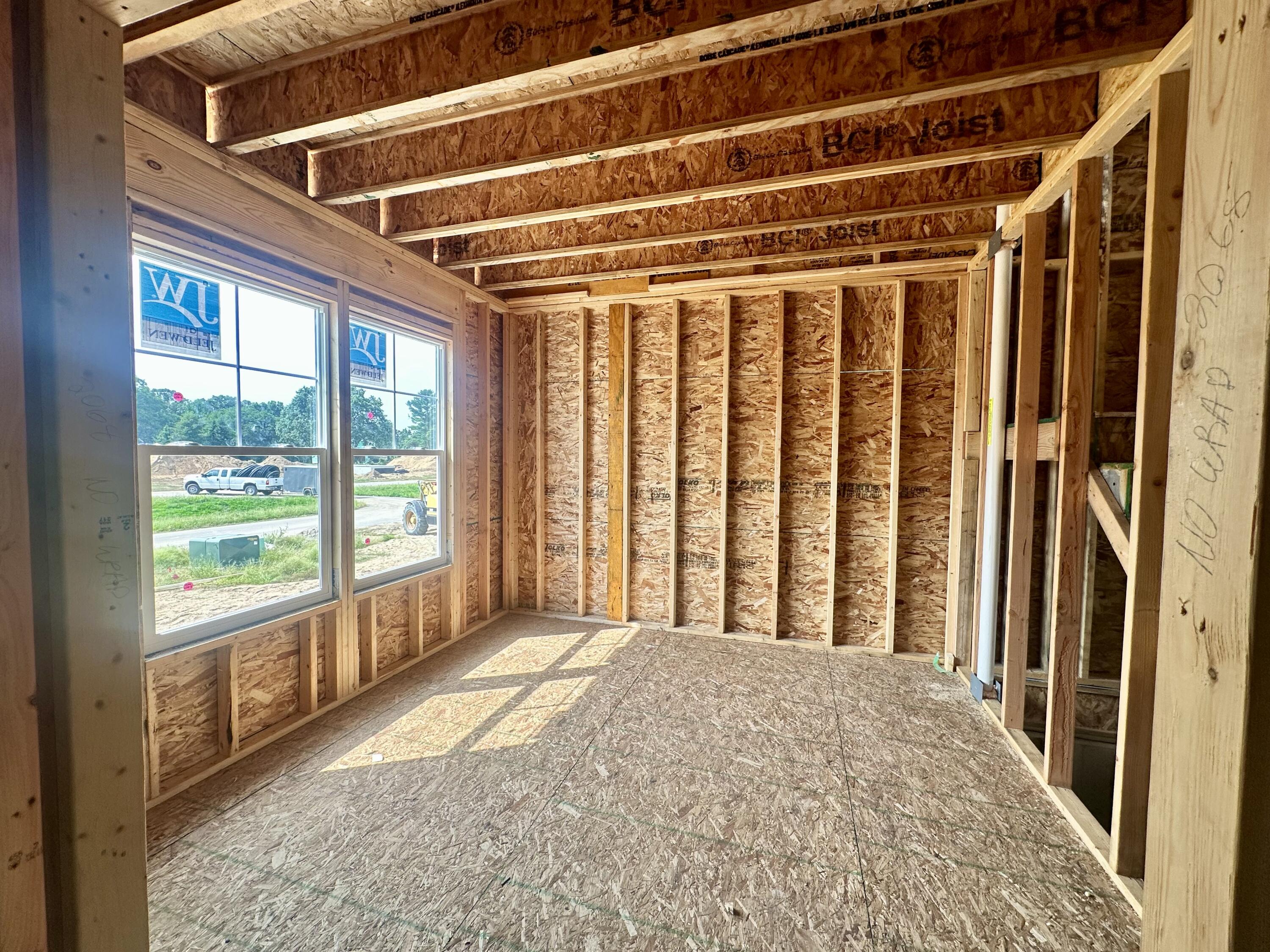 2181 Emerald Shore Circle NE Grand Rapids MI 49505