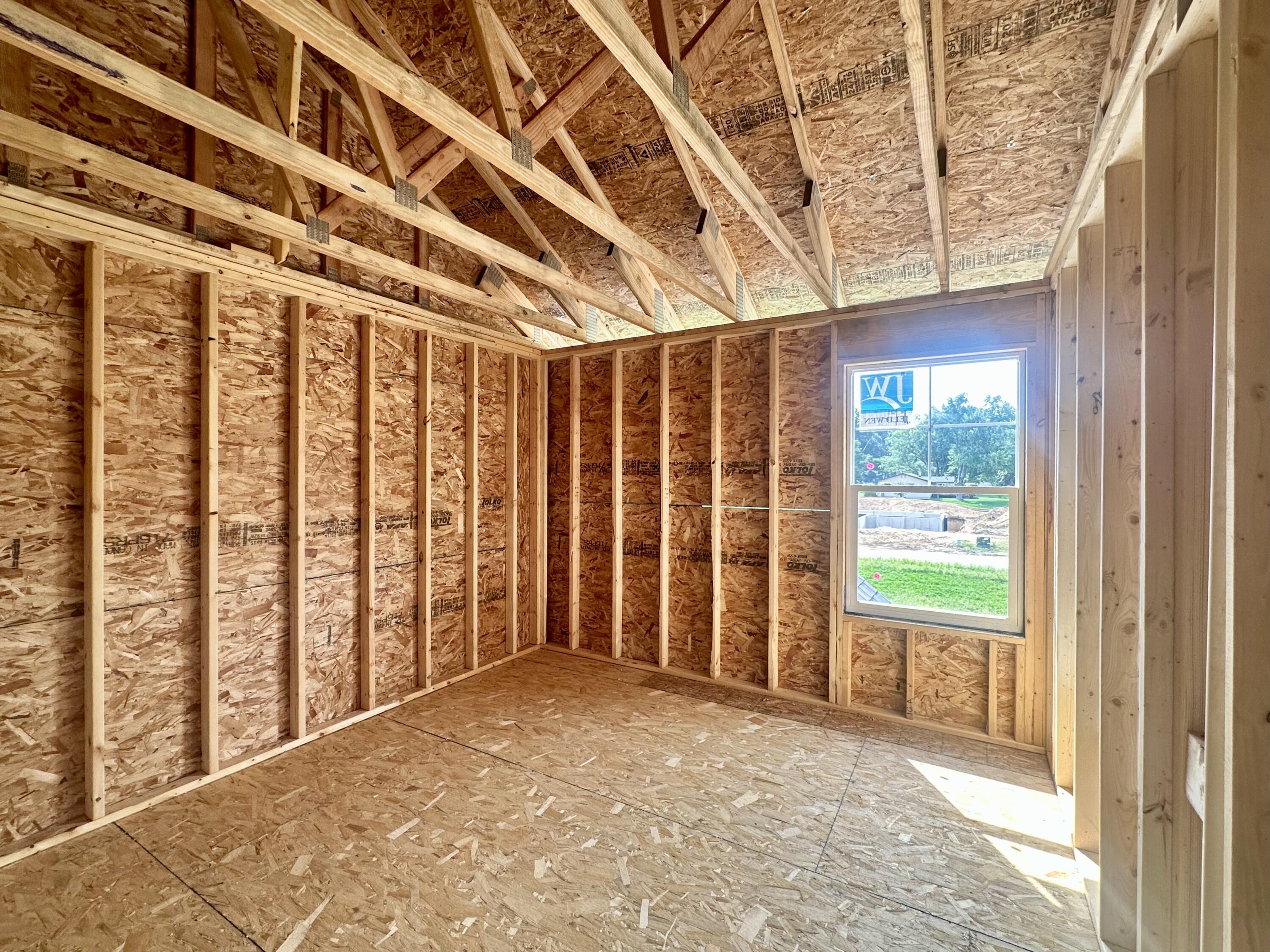 2181 Emerald Shore Circle NE Grand Rapids MI 49505