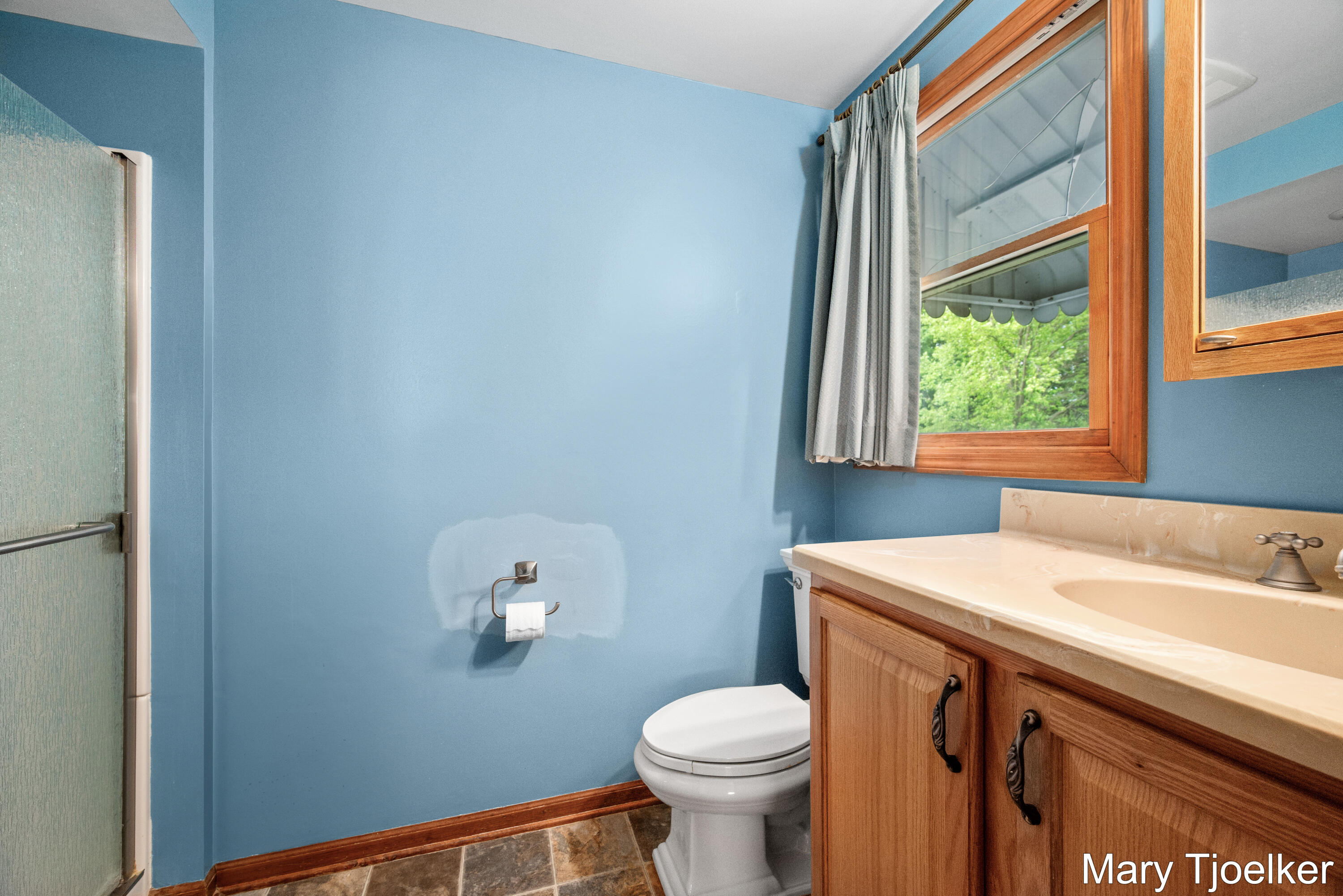 6155 Blythefield Avenue NE Rockford MI 49341