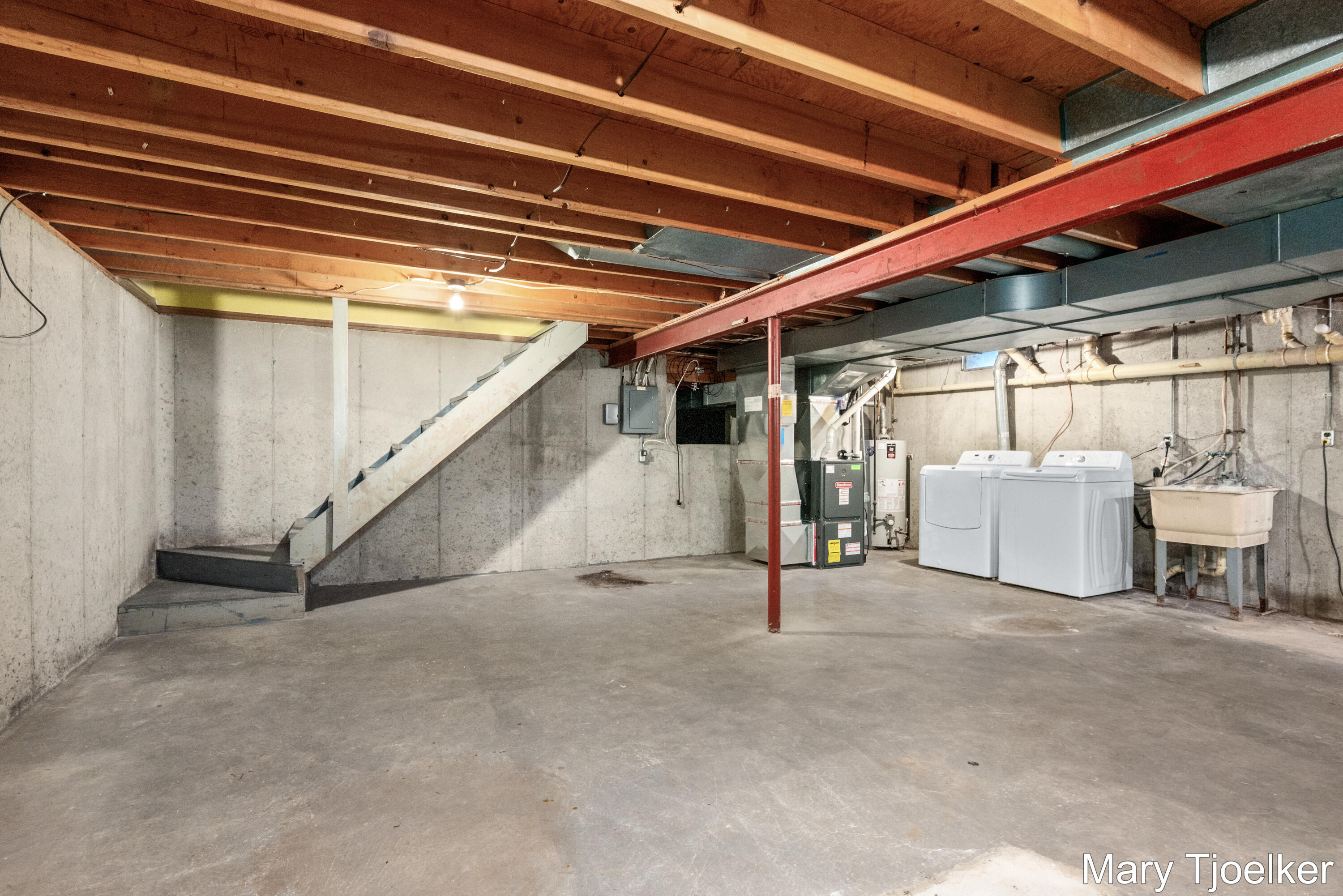 6155 Blythefield Avenue NE Rockford MI 49341