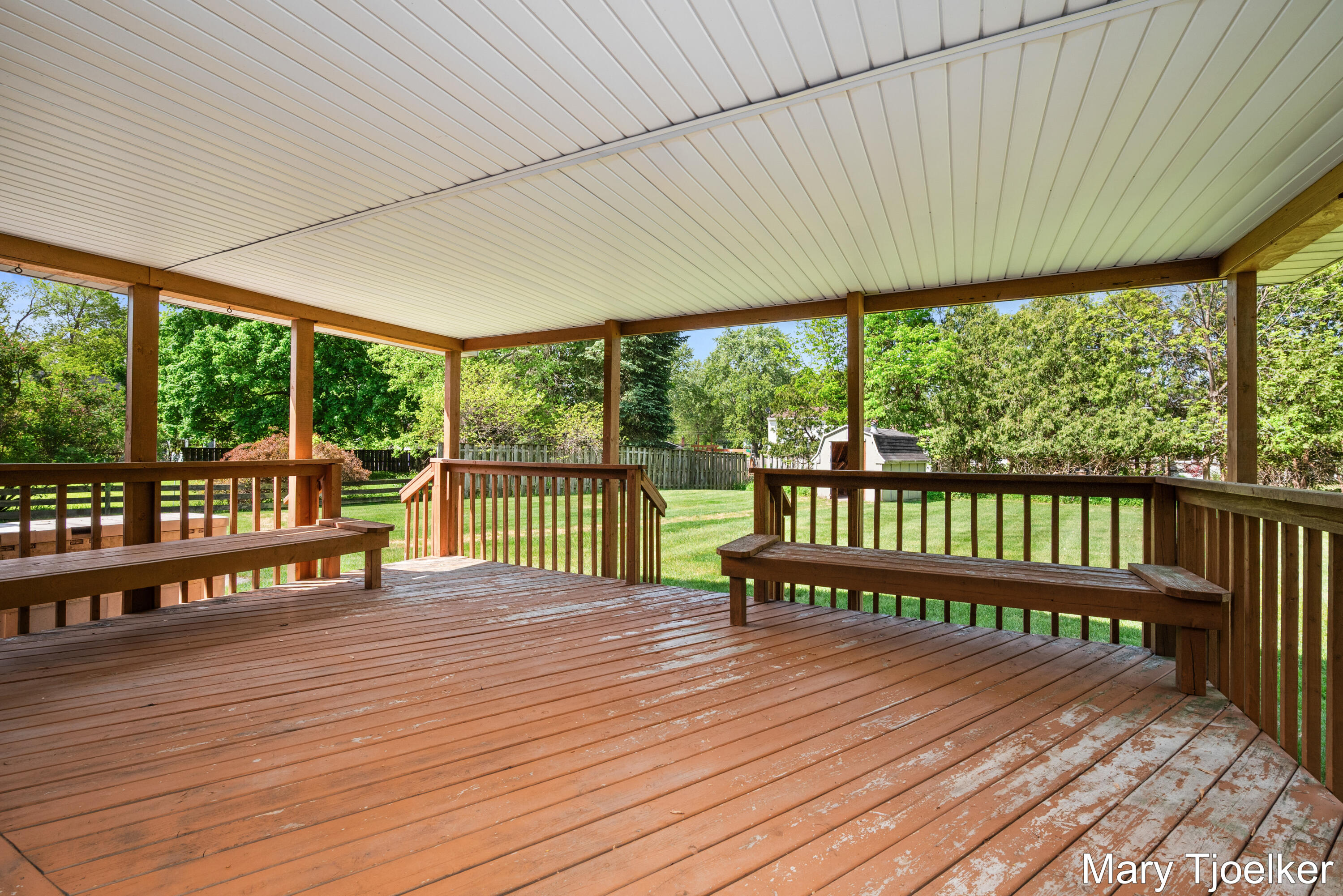 6155 Blythefield Avenue NE Rockford MI 49341