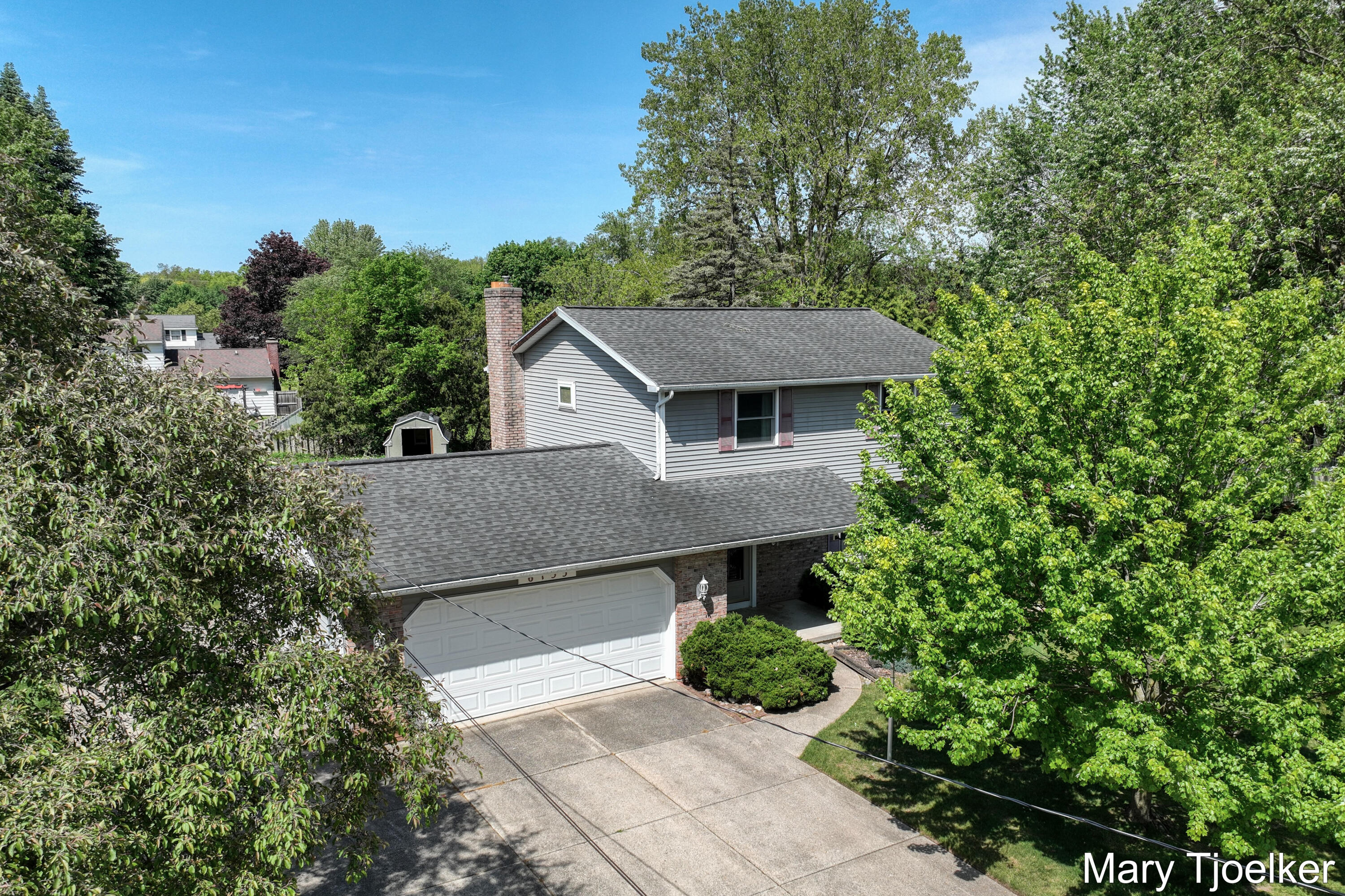 6155 Blythefield Avenue NE Rockford MI 49341
