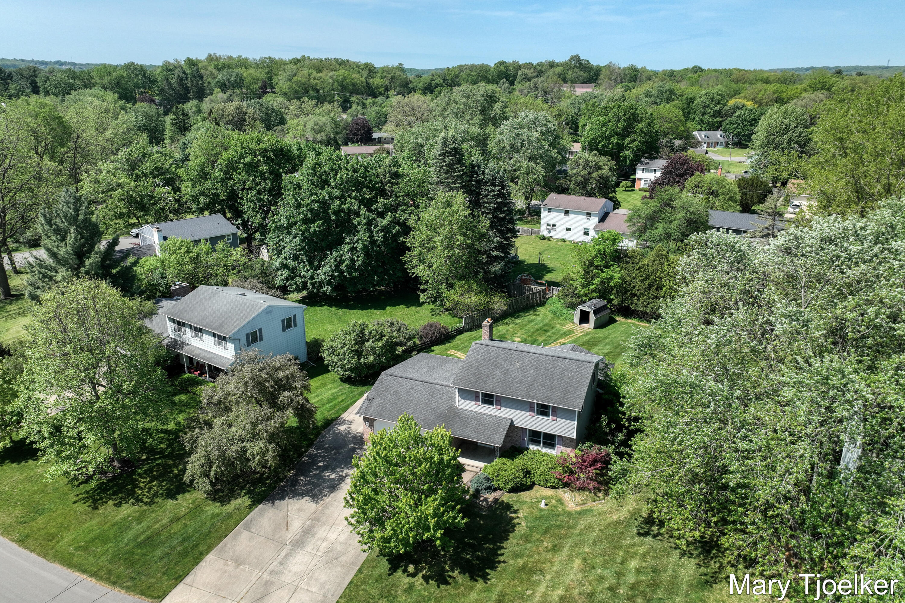 6155 Blythefield Avenue NE Rockford MI 49341
