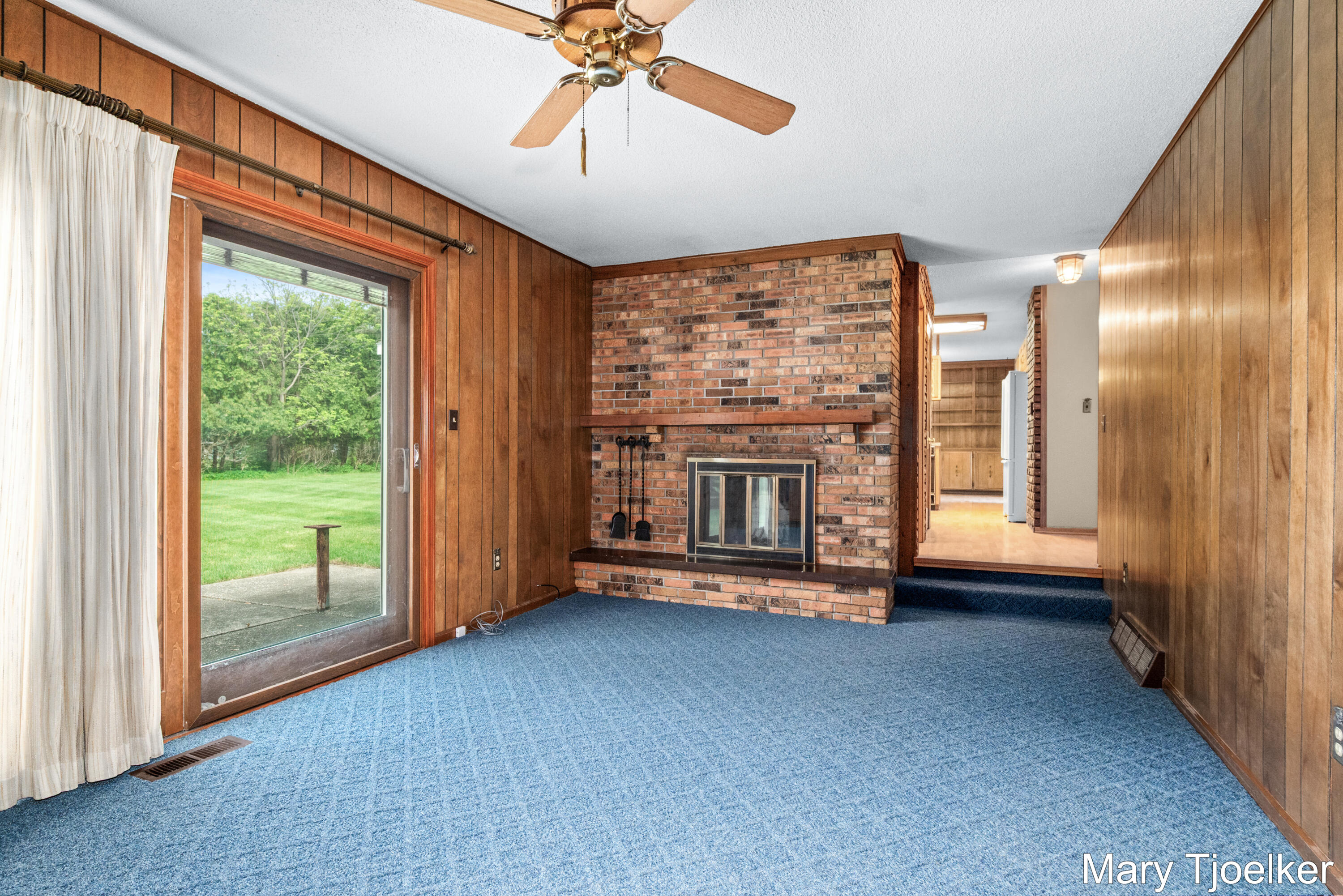6155 Blythefield Avenue NE Rockford MI 49341