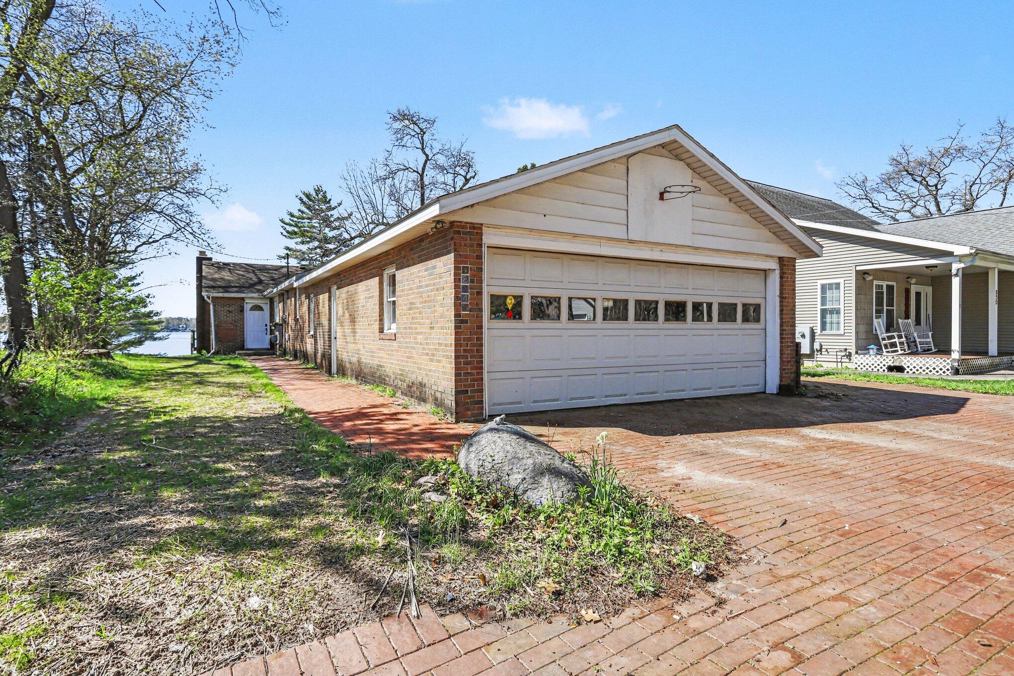 824 Forest Drive Portage MI 49002
