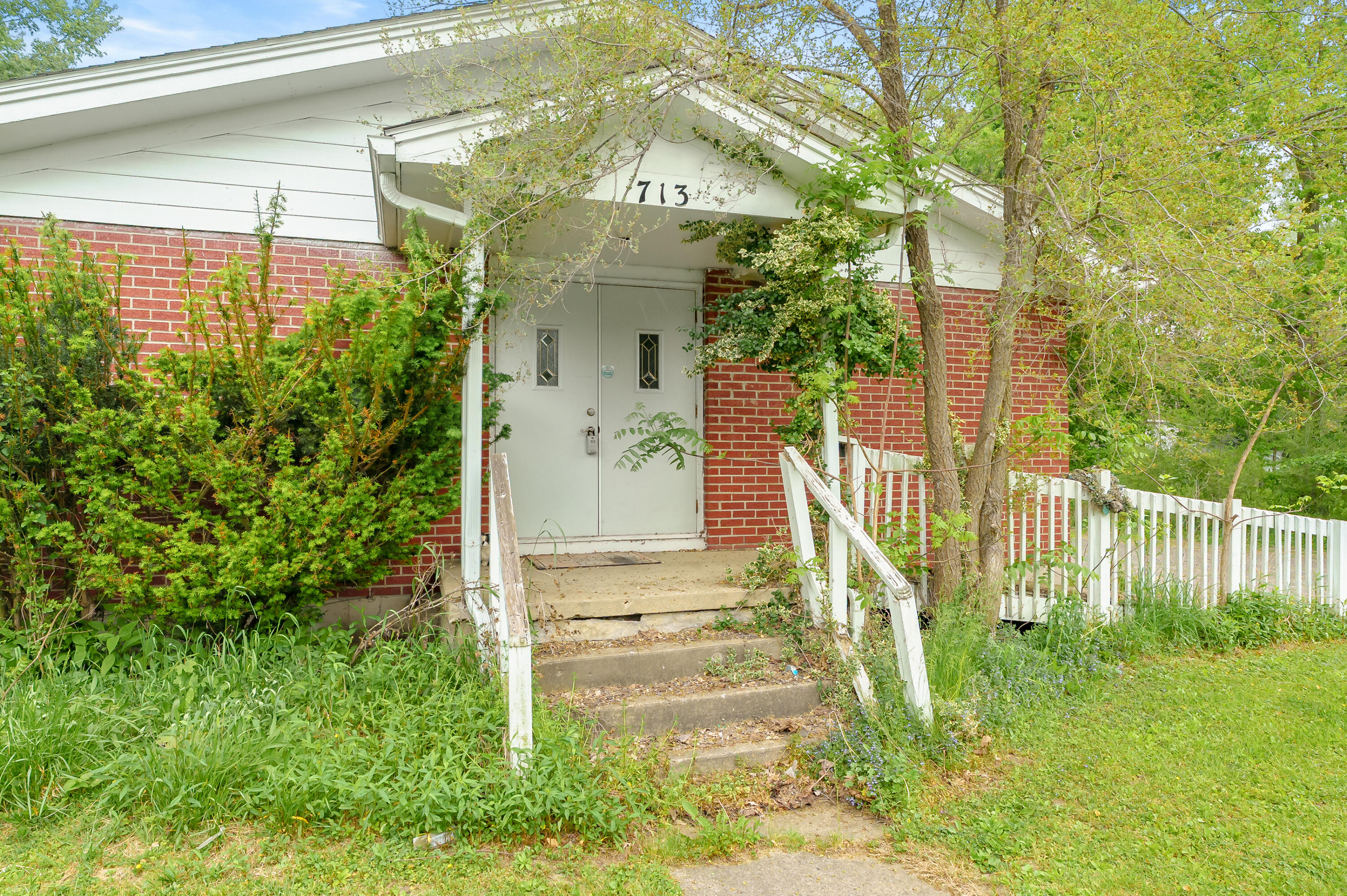 713 Chicago Avenue Kalamazoo MI 49048