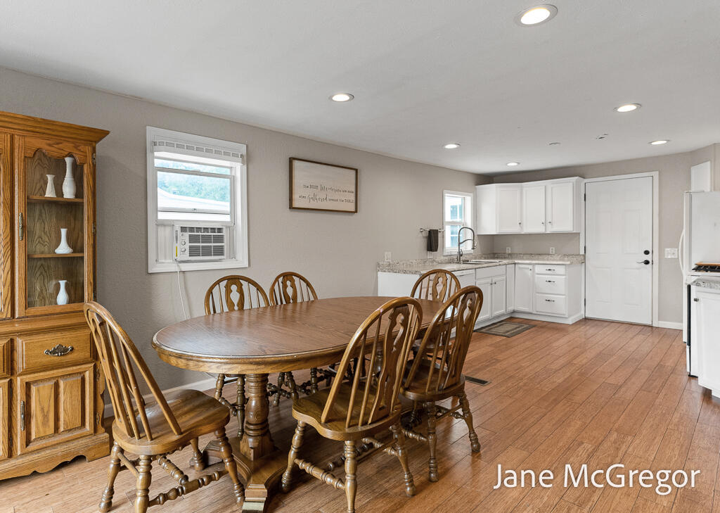 55 S Dengler Road Muskegon MI 49442