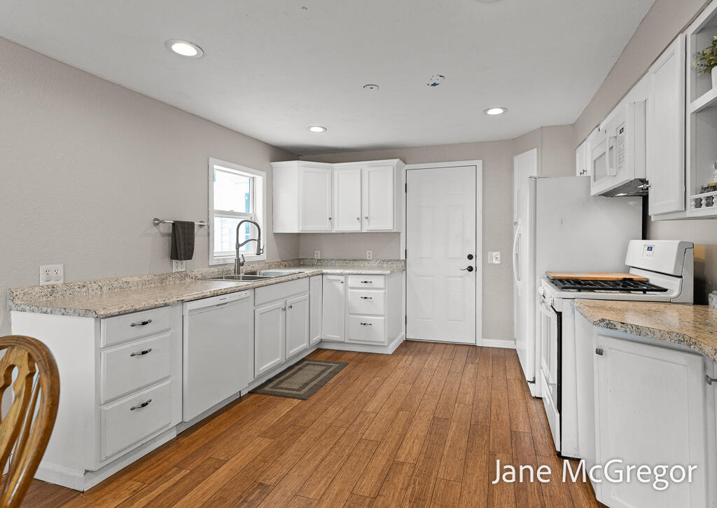 55 S Dengler Road Muskegon MI 49442